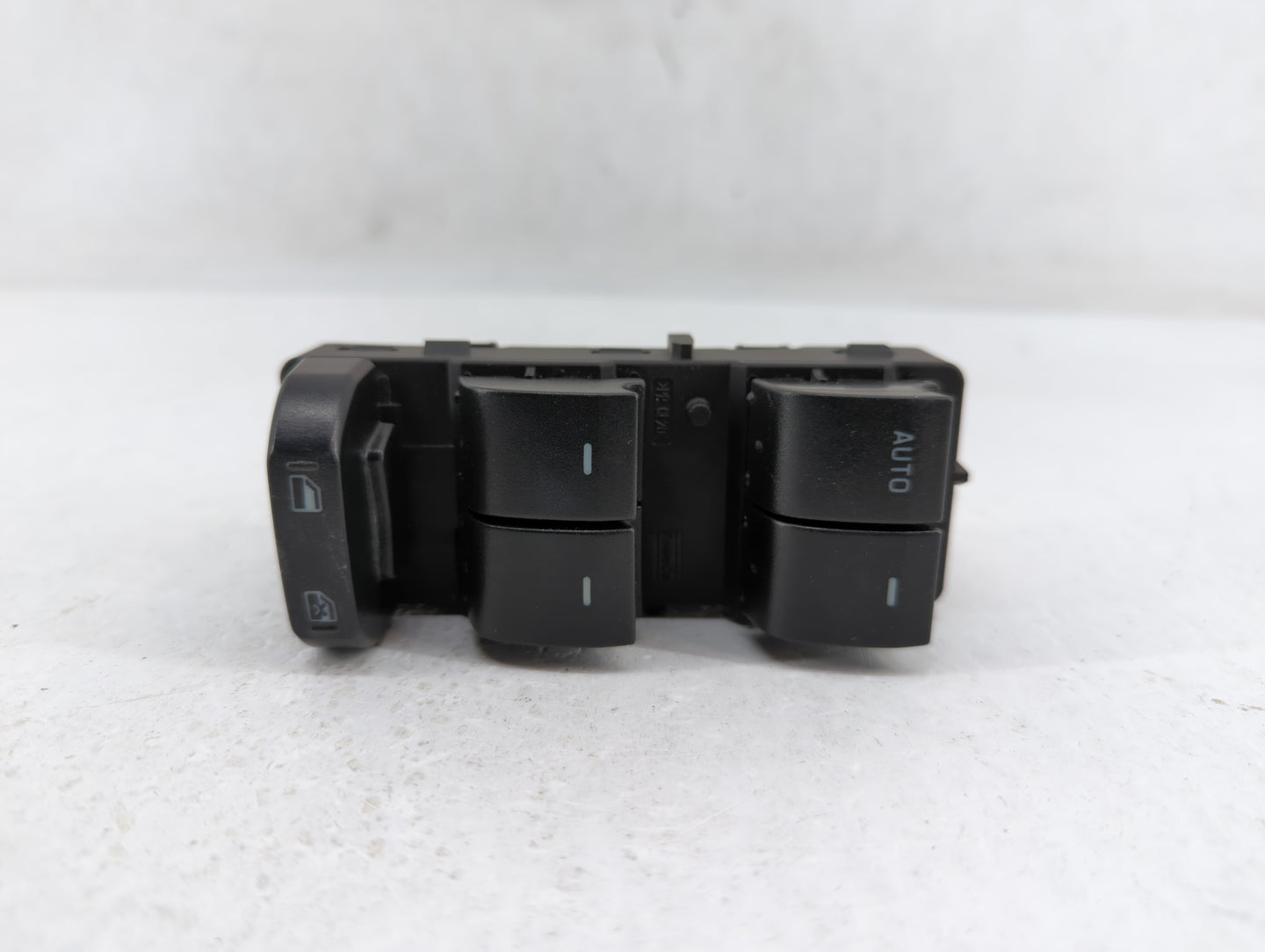 2011-2014 Ford Edge Master Power Window Switch Replacement Driver Side Left P/N:8L1T-14540-AAW BT43-78237-B11 Fits OEM Used 