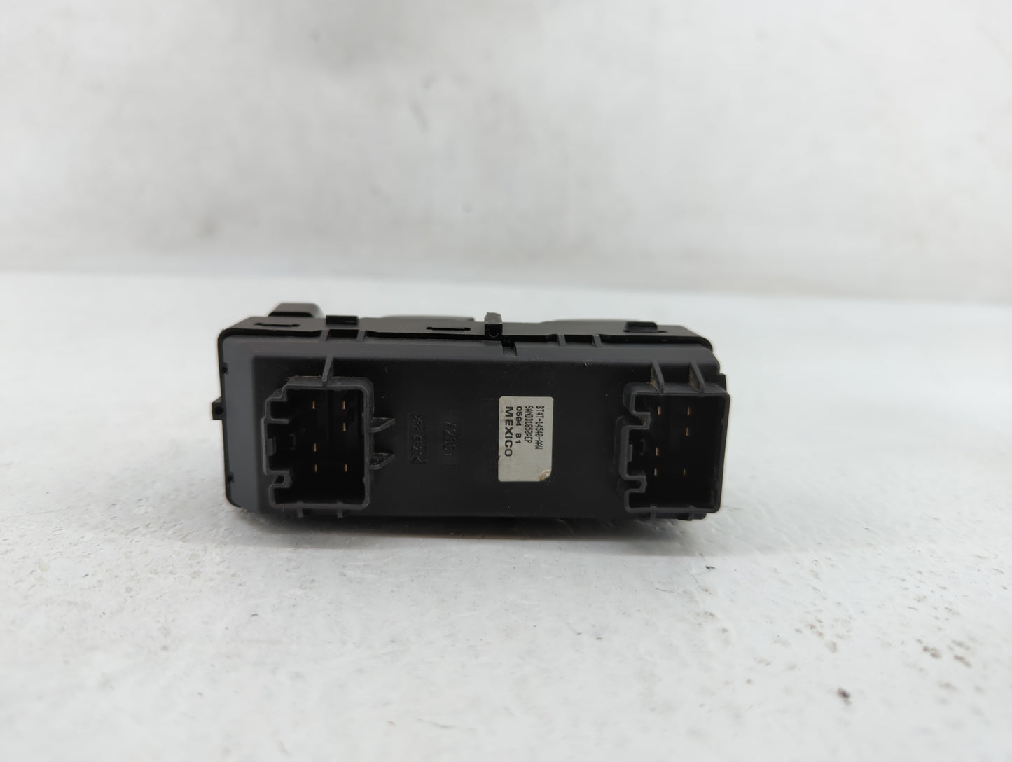 2011-2014 Ford Edge Master Power Window Switch Replacement Driver Side Left P/N:8L1T-14540-AAW BT43-78237-B11 Fits OEM Used 