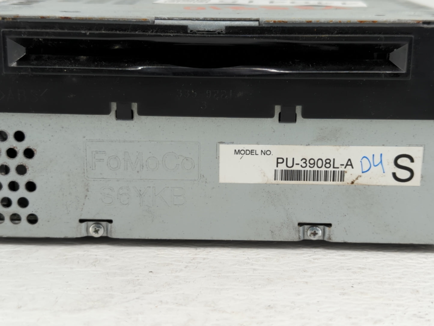 2014-2014 Ford Edge Am Fm Cd Player Radio Receiver - Oemusedautoparts1.com
