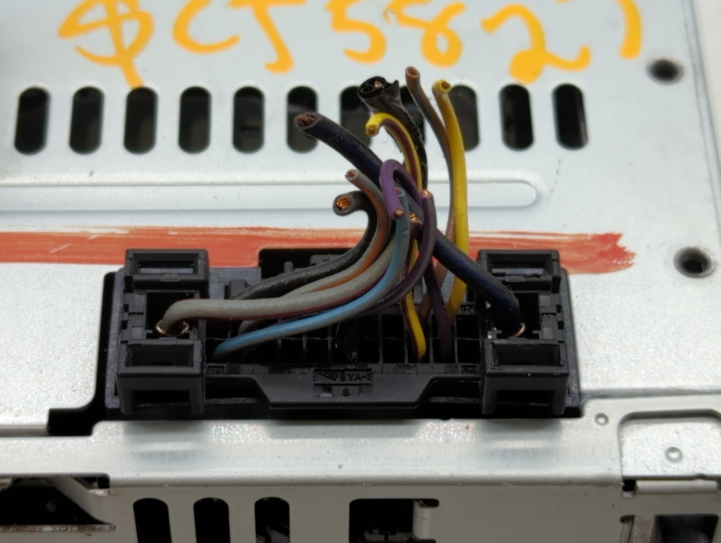 2014-2014 Ford Edge Am Fm Cd Player Radio Receiver - Oemusedautoparts1.com