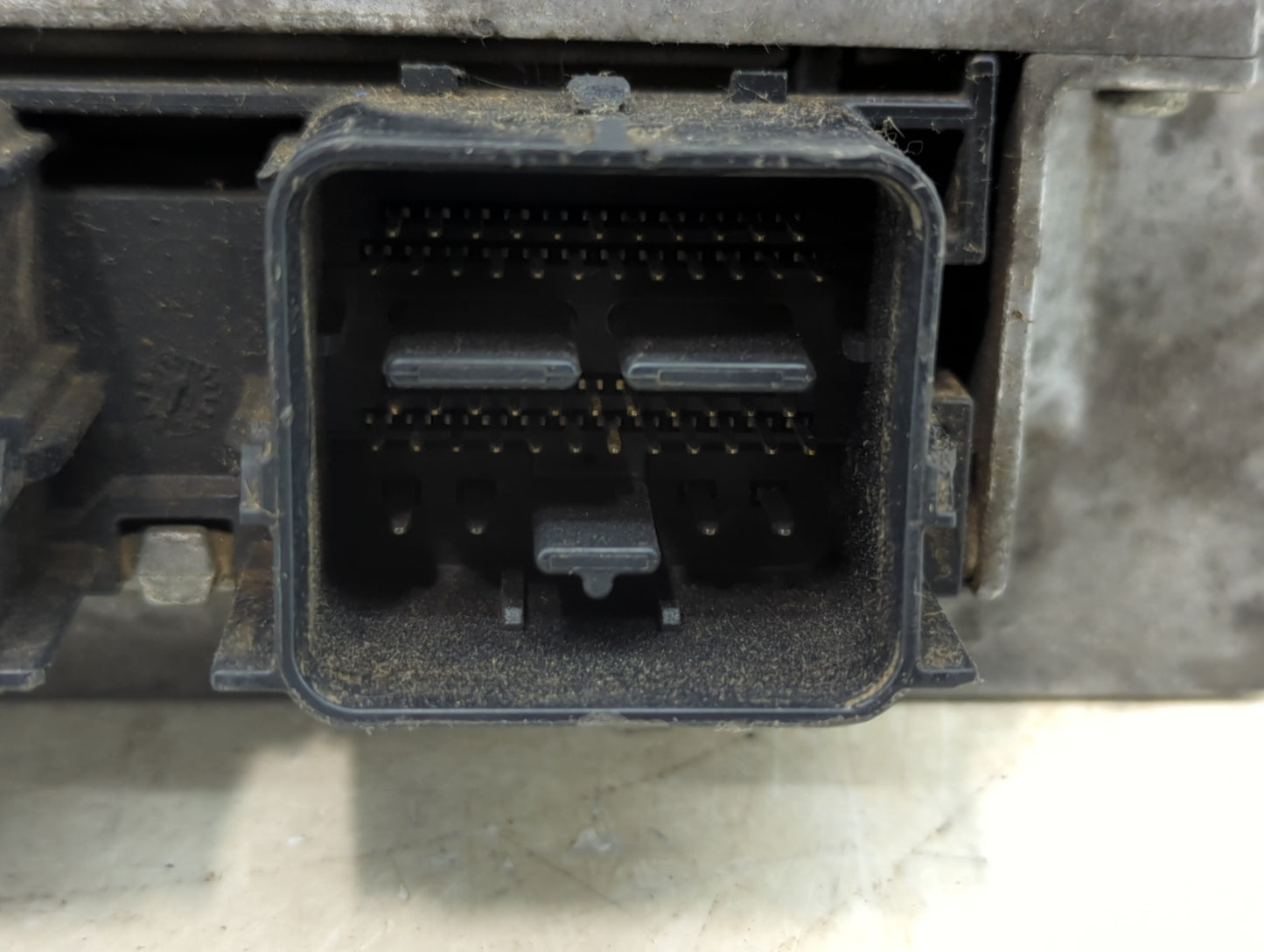 2013-2014 Ford Edge PCM Engine Control Computer ECU ECM PCU OEM P/N:BT4A-12B684-DA DT4A-12A650-BJA Fits Fits 2013 2014 OEM U