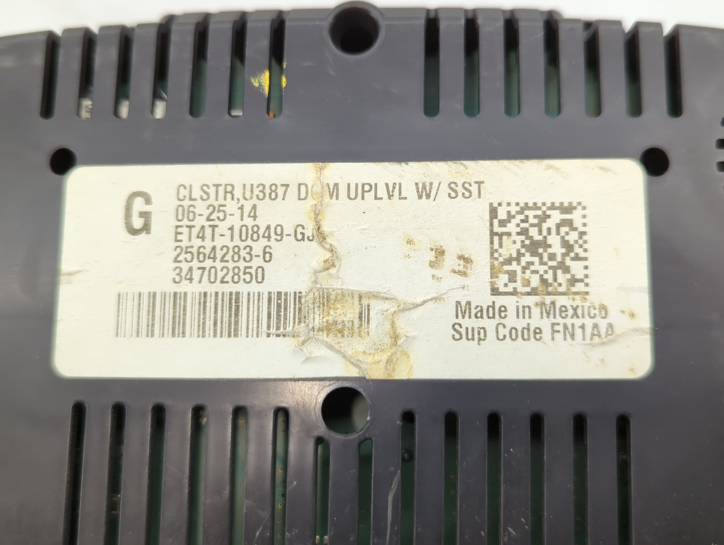2014 Ford Edge Instrument Cluster Speedometer Gauges P/N:ET4T-10849-GL ET4T-10849-GJ Fits OEM Used Auto Parts - Oemusedautop