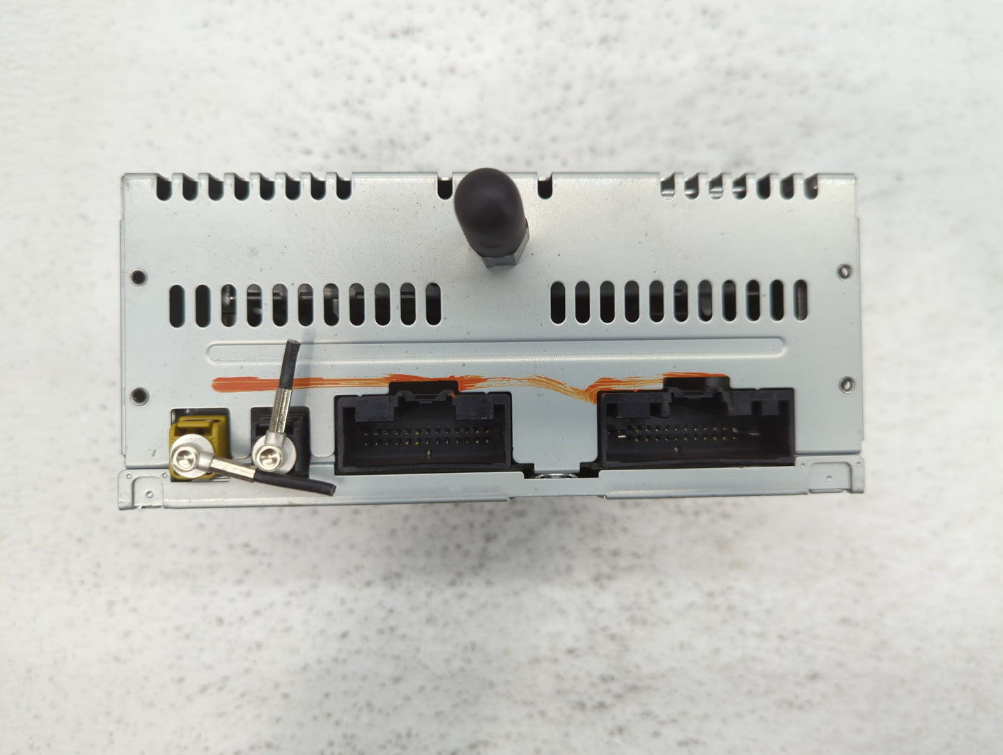 2014-2014 Ford Edge Am Fm Cd Player Radio Receiver - Oemusedautoparts1.com