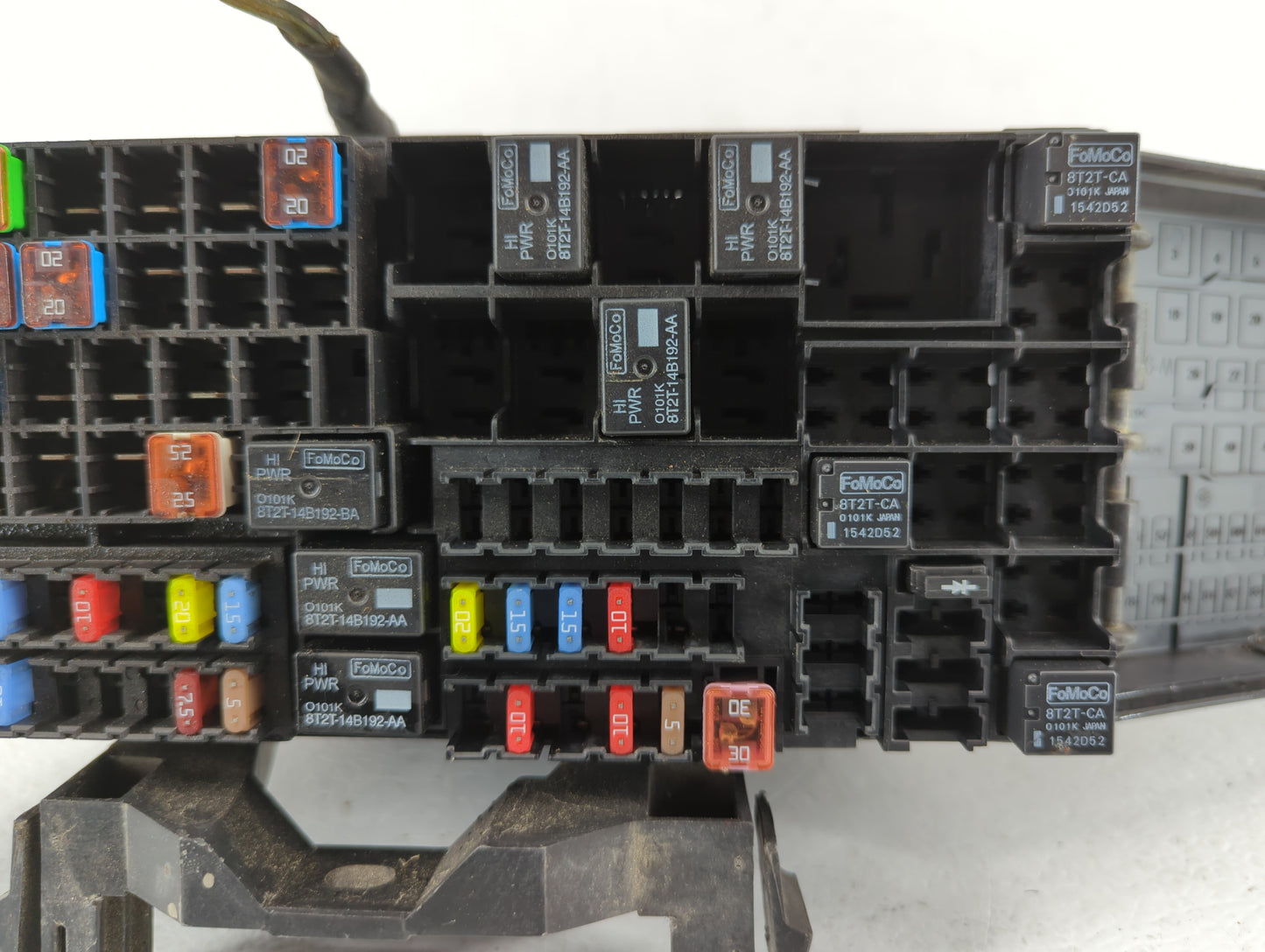 2012-2014 Ford Edge Fusebox Fuse Box Panel Relay Module P/N:CT4T-14290-HF BT4T-14A003-AA, CT4T-14290-LH Fits Fits 2012 2013 