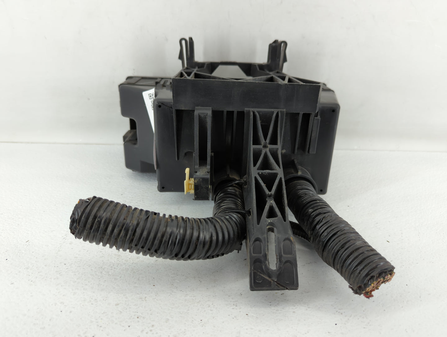 2012-2014 Ford Edge Fusebox Fuse Box Panel Relay Module P/N:CT4T-14290-HF BT4T-14A003-AA, CT4T-14290-LH Fits Fits 2012 2013 