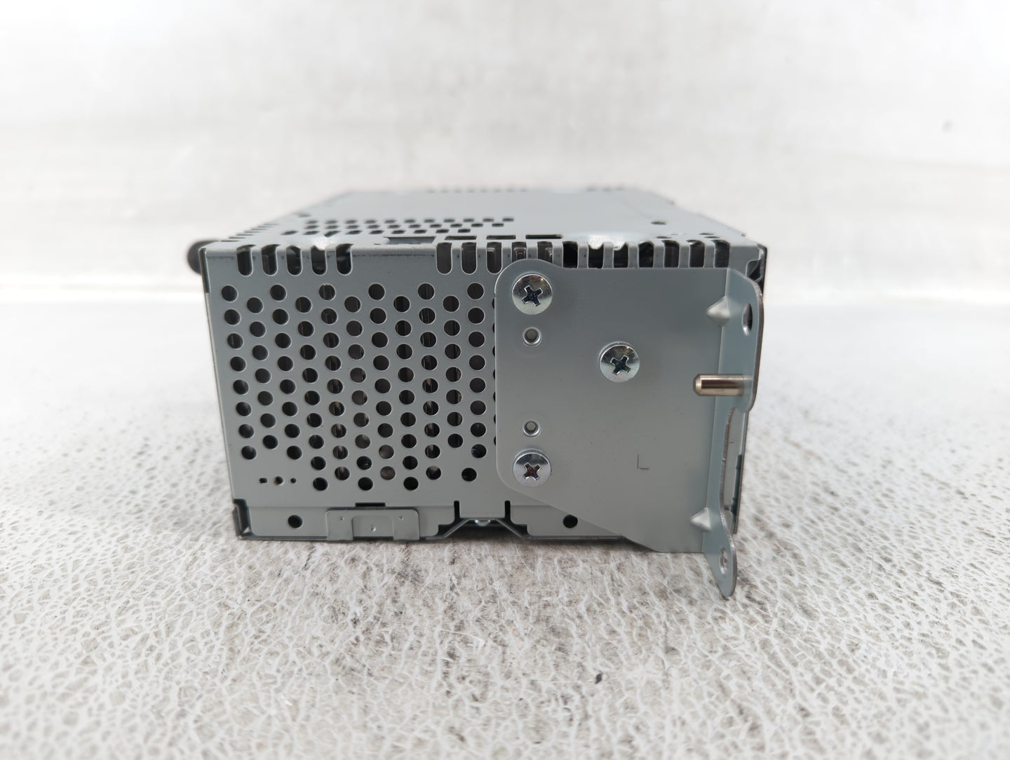 2014-2014 Ford Edge Am Fm Cd Player Radio Receiver - Oemusedautoparts1.com