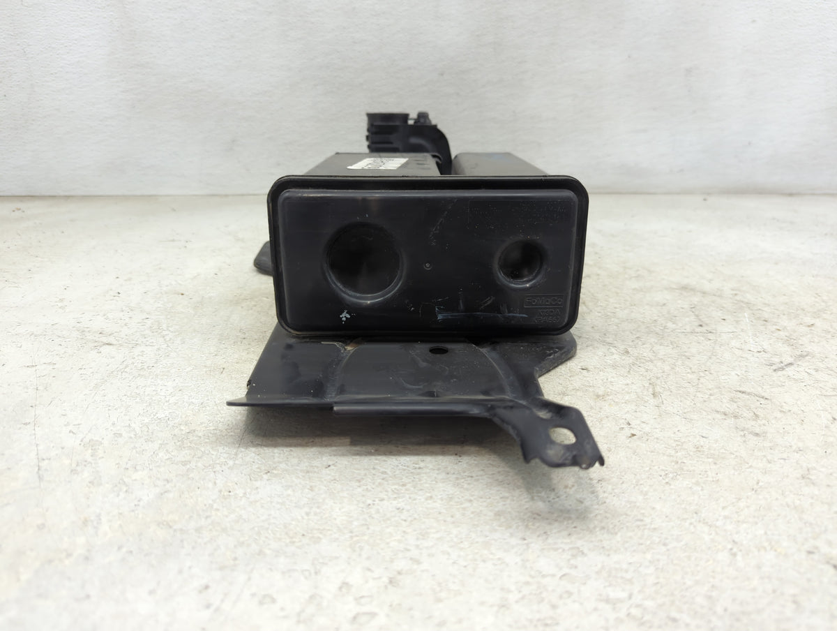 2014 Ford Edge Fuel Vapor Charcoal Canister - Oemusedautoparts1.com