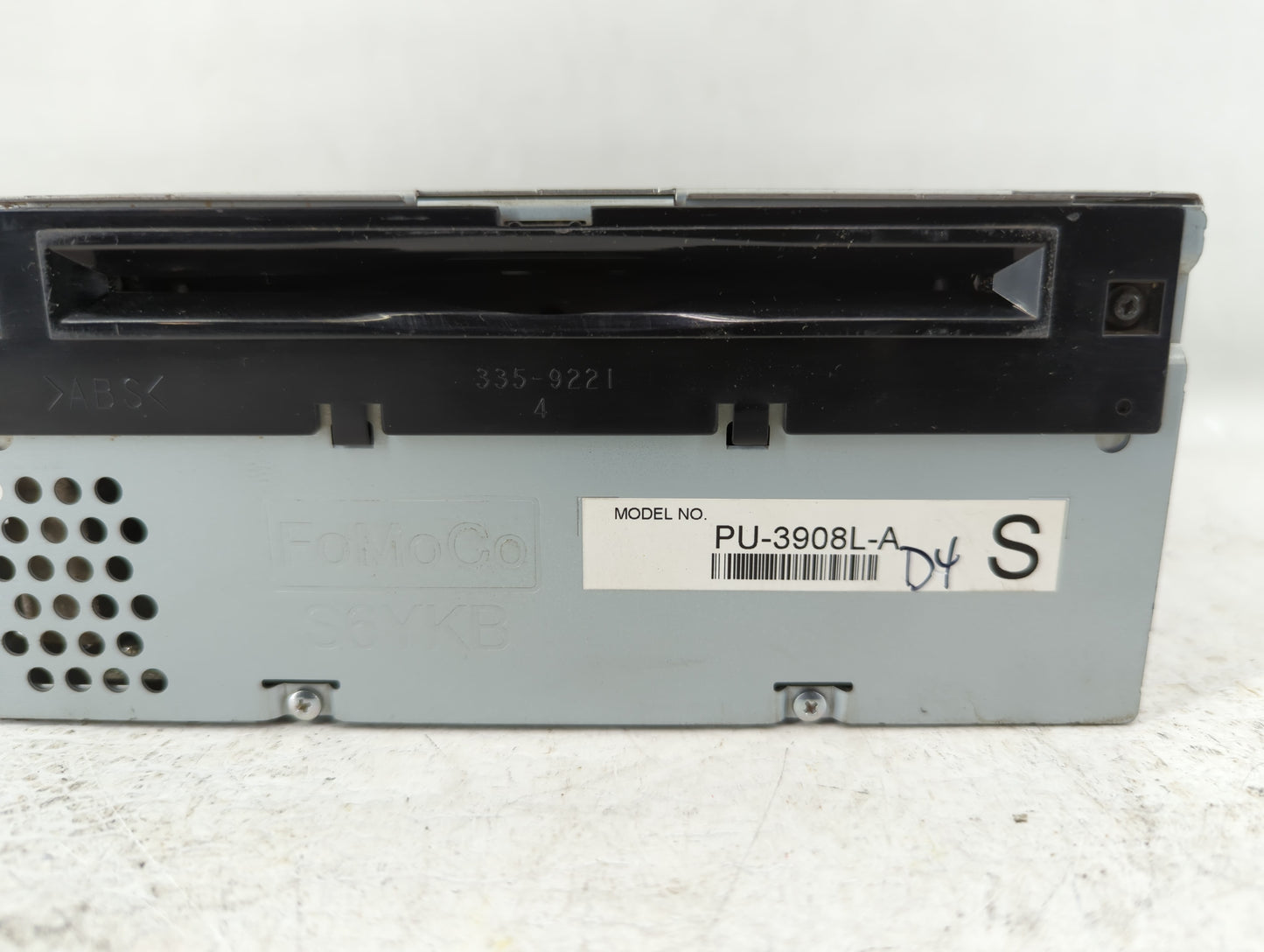 2014-2014 Ford Edge Am Fm Cd Player Radio Receiver - Oemusedautoparts1.com