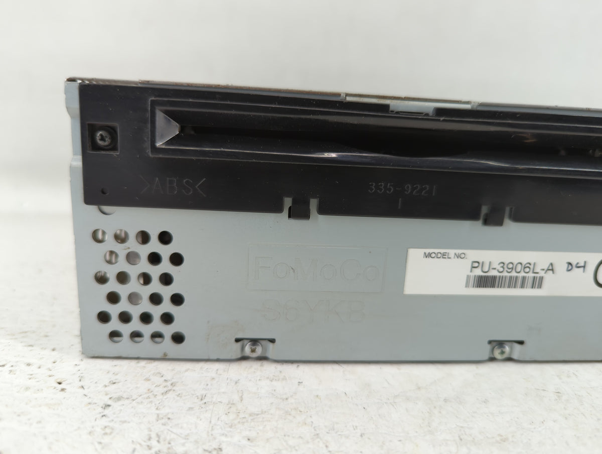 2013-2015 Ford Edge Am Fm Cd Player Radio Receiver 554587 - Oemusedautoparts1.com