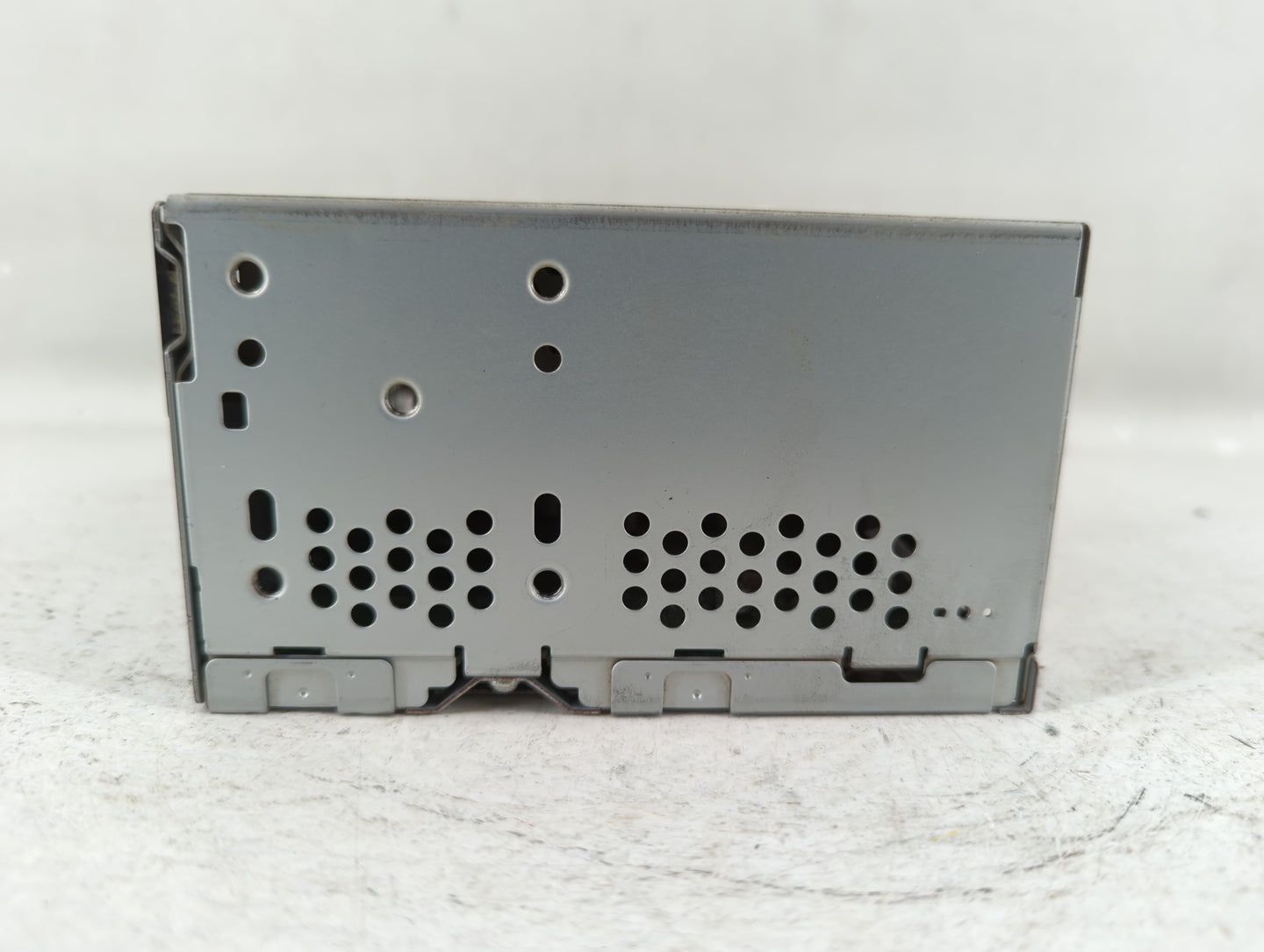 2013-2015 Ford Edge Am Fm Cd Player Radio Receiver - Oemusedautoparts1.com