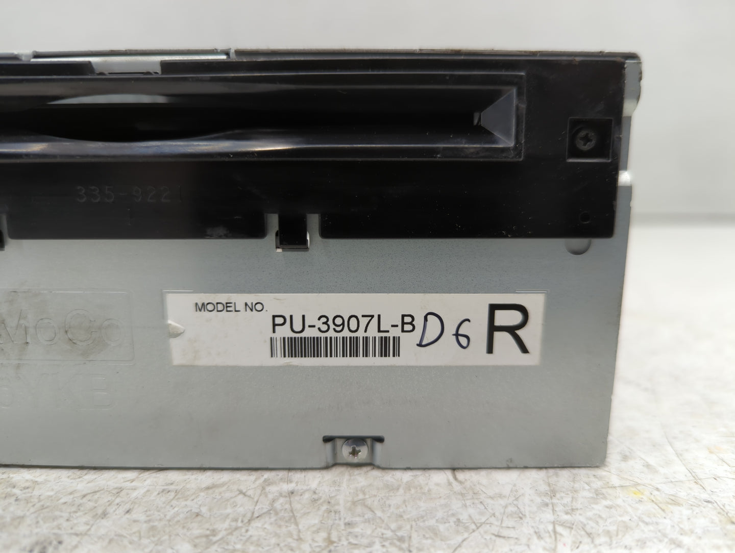 2014 Ford Edge Radio AM FM Cd Player Receiver Replacement P/N:ET4T-19C107-MA Fits Fits 2015 OEM Used Auto Parts - Oemusedaut