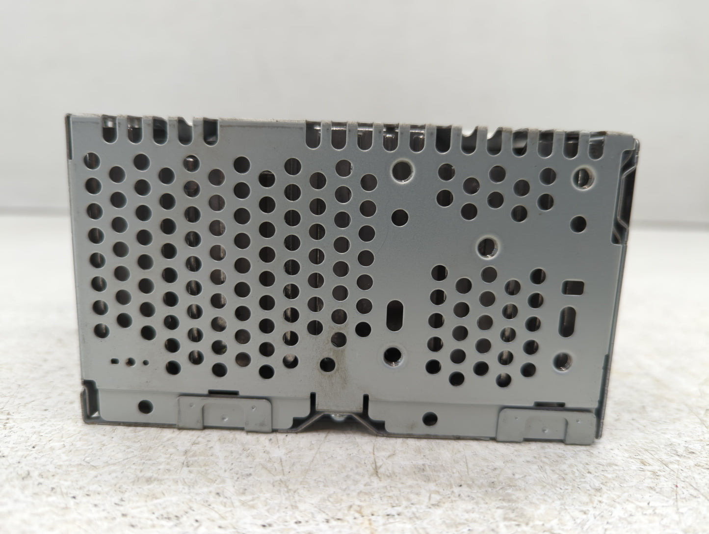 2014 Ford Edge Radio AM FM Cd Player Receiver Replacement P/N:ET4T-19C107-MA Fits Fits 2015 OEM Used Auto Parts - Oemusedaut