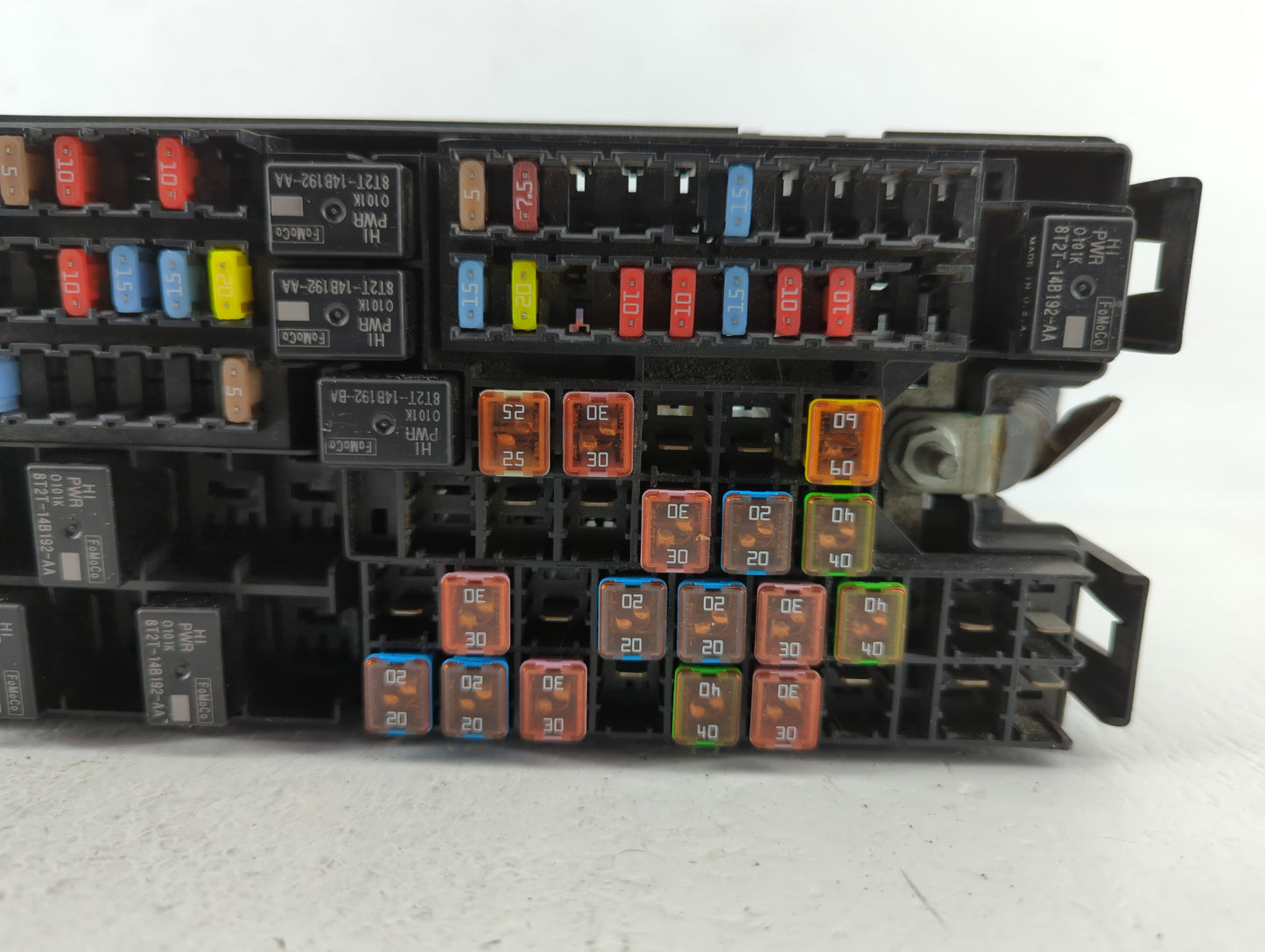 2012-2014 Ford Edge Fusebox Fuse Box Panel Relay Module P/N:BT4T-14A003-AA Fits Fits 2012 2013 2014 OEM Used Auto Parts - Oe