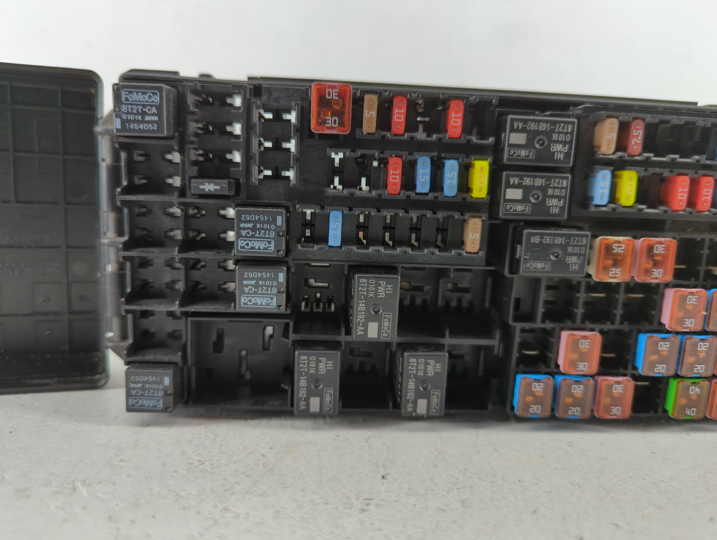 2012-2014 Ford Edge Fusebox Fuse Box Panel Relay Module P/N:BT4T-14A003-AA Fits Fits 2012 2013 2014 OEM Used Auto Parts - Oe