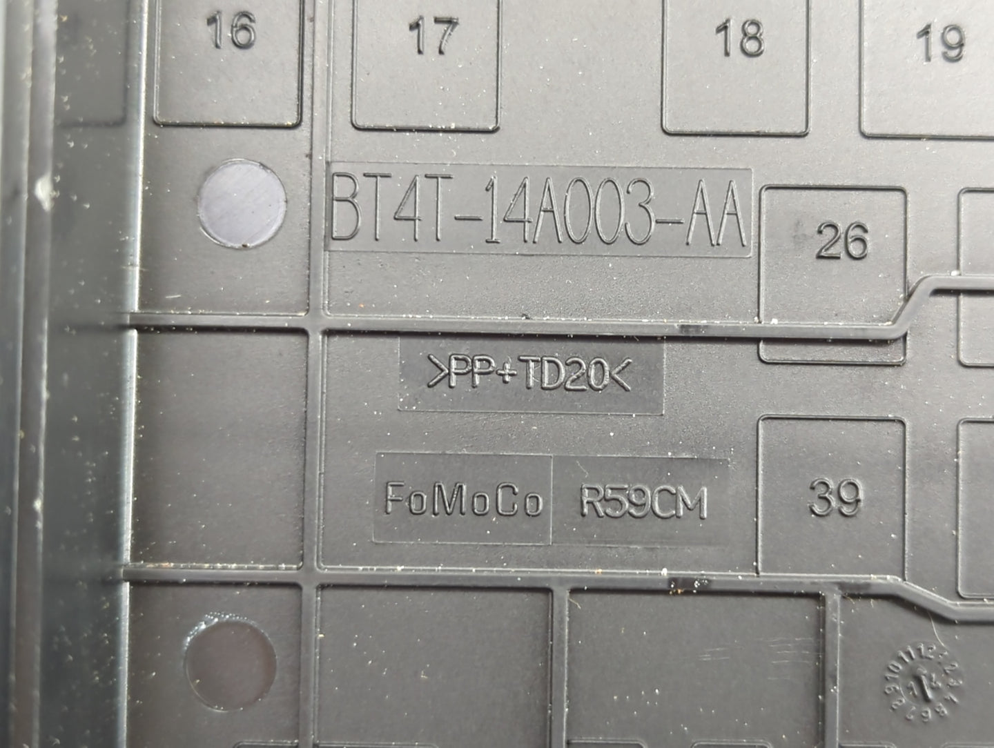 2012-2014 Ford Edge Fusebox Fuse Box Panel Relay Module P/N:BT4T-14A003-AA Fits Fits 2012 2013 2014 OEM Used Auto Parts - Oe