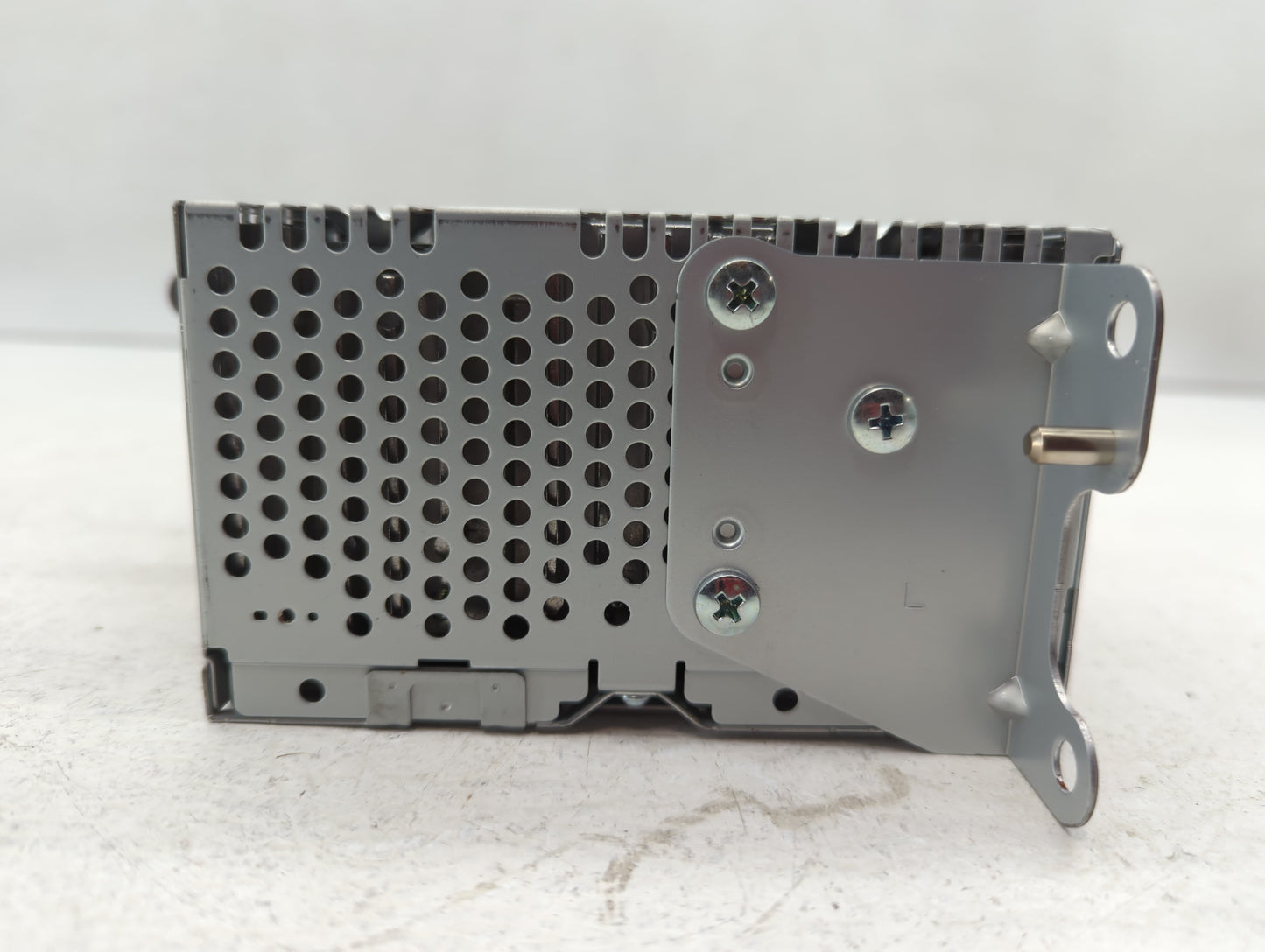 2014-2014 Ford Edge Am Fm Cd Player Radio Receiver - Oemusedautoparts1.com
