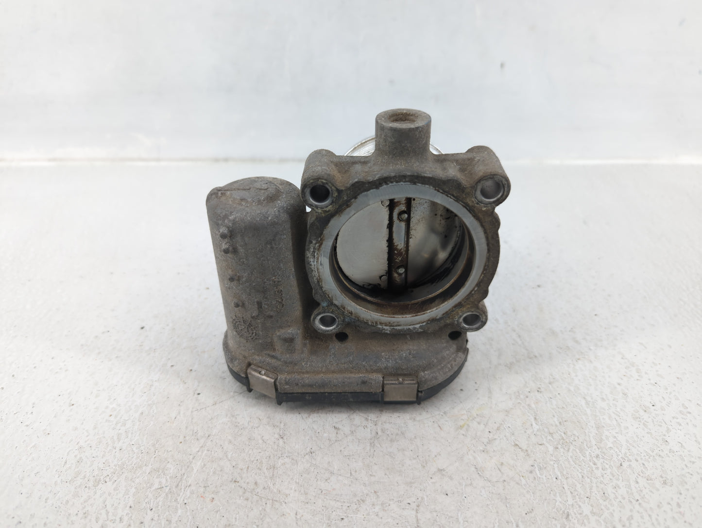 2012-2014 Ford Edge Throttle Body P/N:CM5E 9F991 AD Fits Fits 2012 2013 2014 2015 2016 2017 OEM Used Auto Parts - Oemusedaut