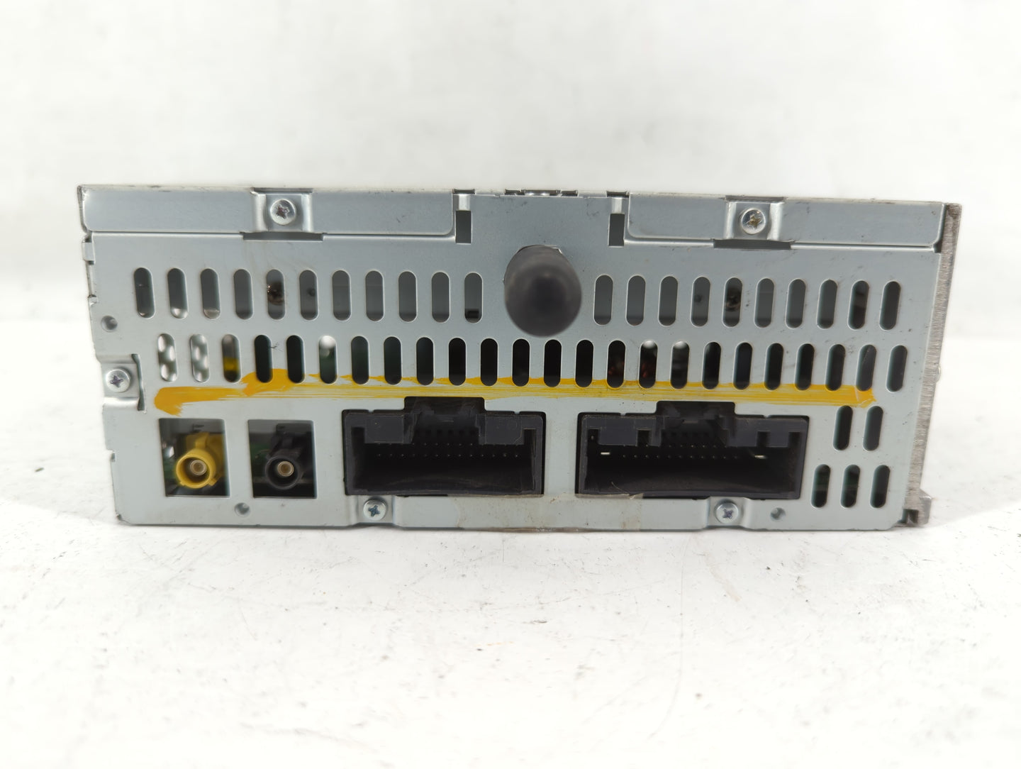 2014 Ford Edge Radio AM FM Cd Player Receiver Replacement P/N:DT4T-19C107-BB Fits OEM Used Auto Parts - Oemusedautoparts1.co