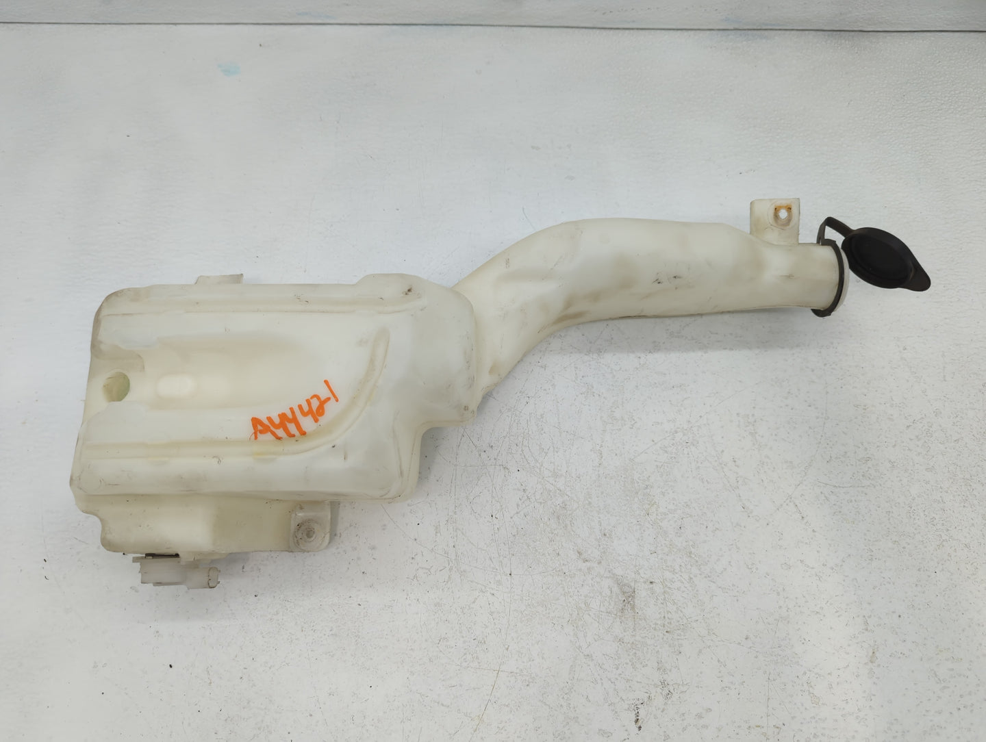2007-2014 Ford Edge Windshield Washer Fluid Reservoir Bottle Oem - Oemusedautoparts1.com