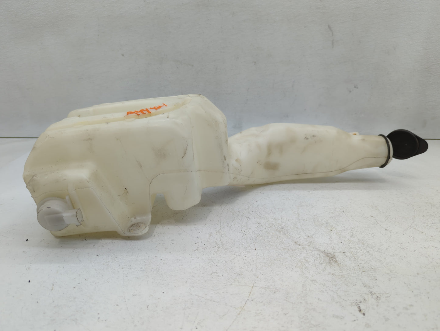2007-2014 Ford Edge Windshield Washer Fluid Reservoir Bottle Oem - Oemusedautoparts1.com