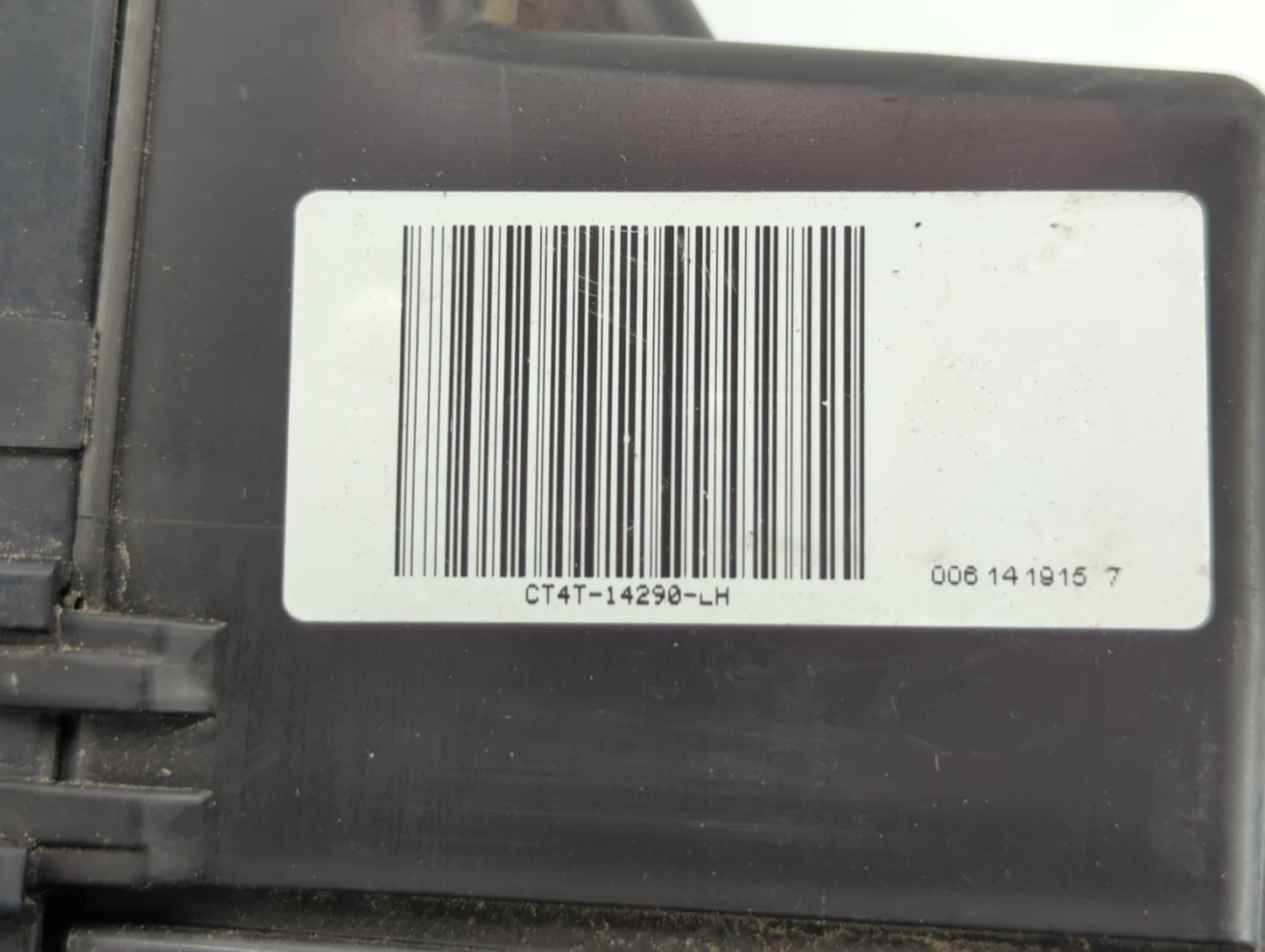2012-2014 Ford Edge Fusebox Fuse Box Panel Relay Module P/N:CT4T-14290-HE Fits Fits 2012 2013 2014 OEM Used Auto Parts - Oem