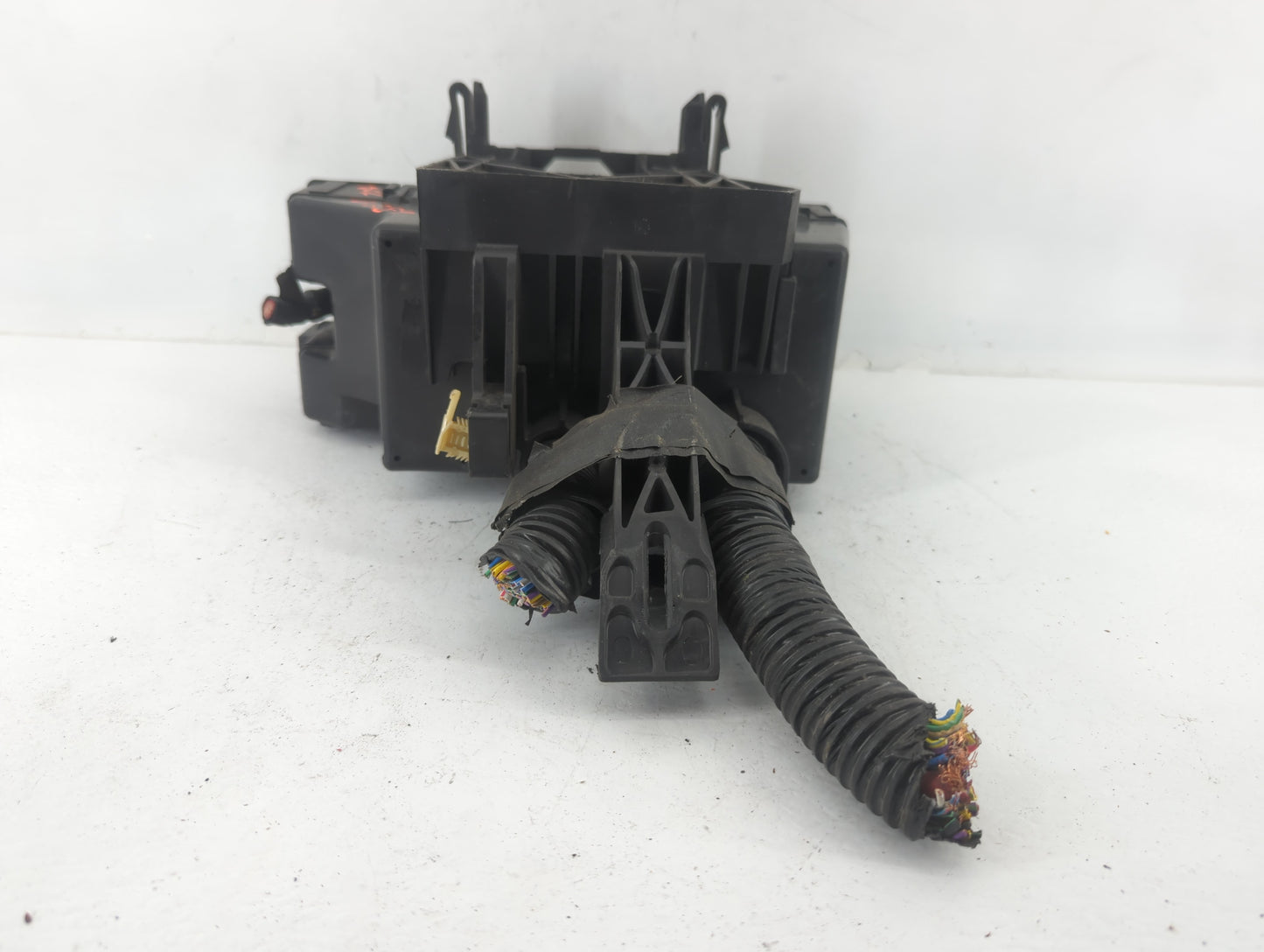 2012-2014 Ford Edge Fusebox Fuse Box Panel Relay Module P/N:CT4T-14290-HK CT4T-14290-HE Fits Fits 2012 2013 2014 OEM Used Au