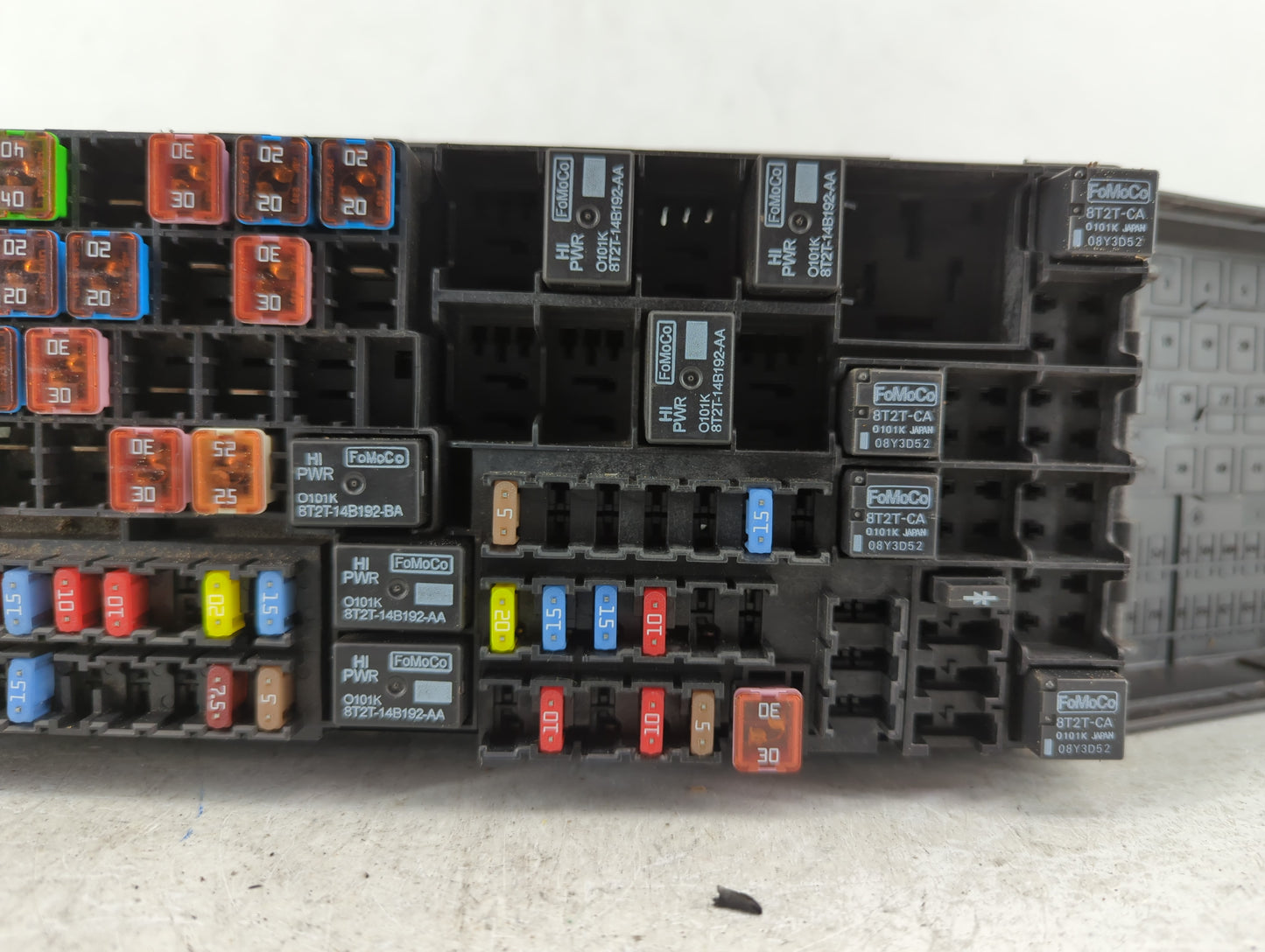 2012-2014 Ford Edge Fusebox Fuse Box Panel Relay Module P/N:CT4T-14290-NH Fits Fits 2012 2013 2014 OEM Used Auto Parts - Oem