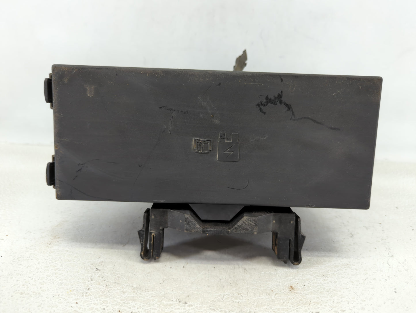 2012-2014 Ford Edge Fusebox Fuse Box Panel Relay Module P/N:CT4T-14290-LK Fits Fits 2012 2013 2014 OEM Used Auto Parts - Oem