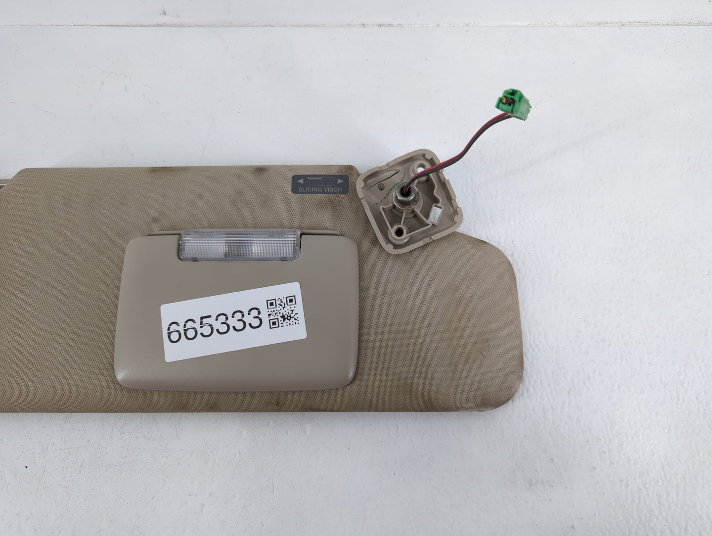 2011-2014 Ford Edge Sun Visor Shade Replacement Passenger Right Mirror Fits Fits 2011 2012 2013 2014 2015 OEM Used Auto Part