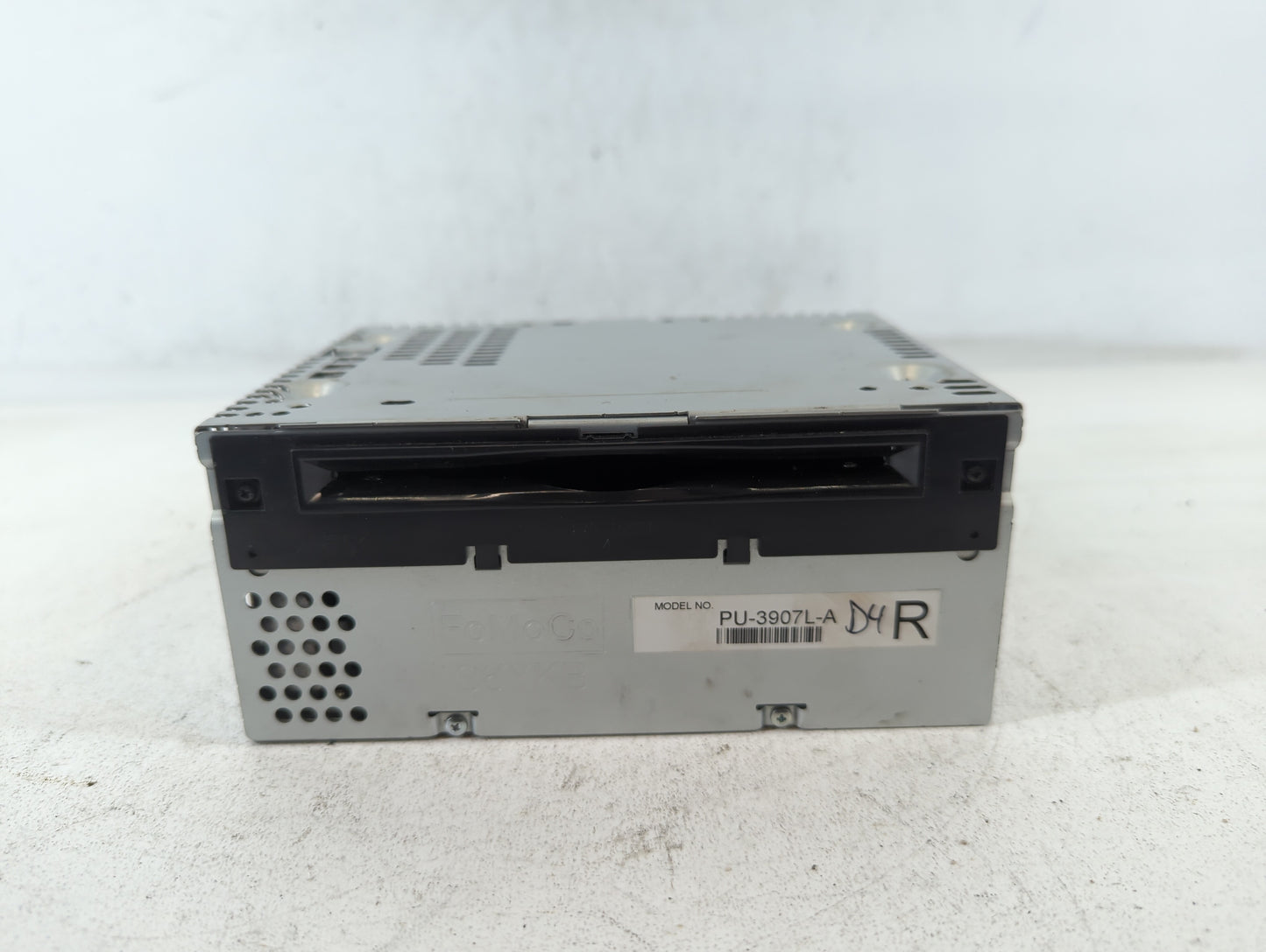 2014-2014 Ford Edge Am Fm Cd Player Radio Receiver - Oemusedautoparts1.com