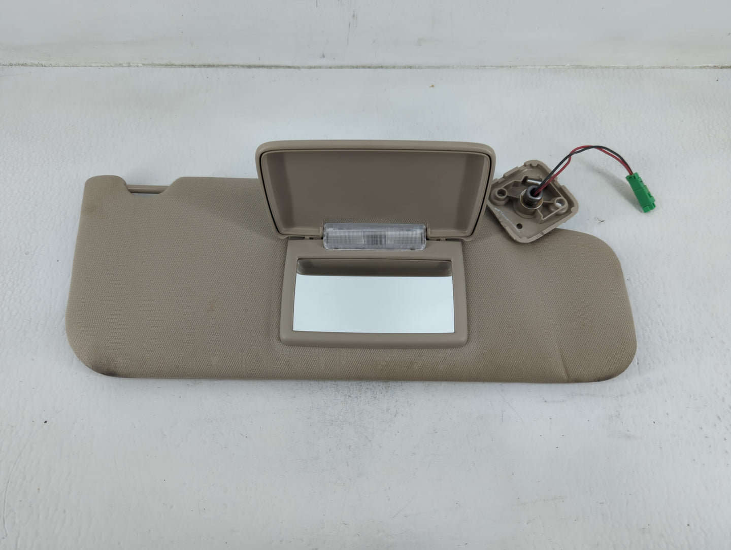 2011-2014 Ford Edge Sun Visor Shade Replacement Passenger Right Mirror Fits Fits 2011 2012 2013 2014 2015 OEM Used Auto Part