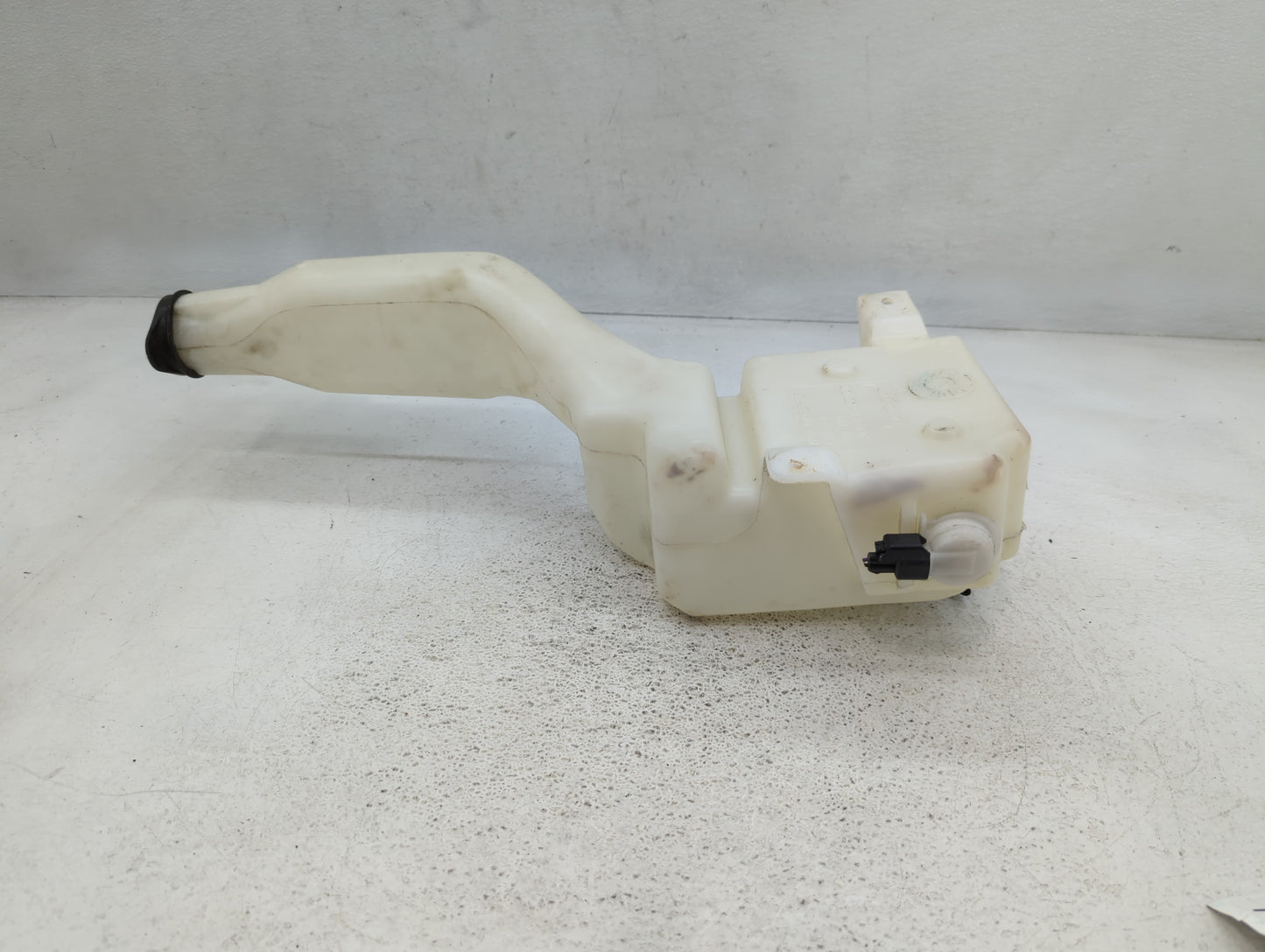 2007-2014 Ford Edge Windshield Washer Fluid Reservoir Bottle Oem - Oemusedautoparts1.com
