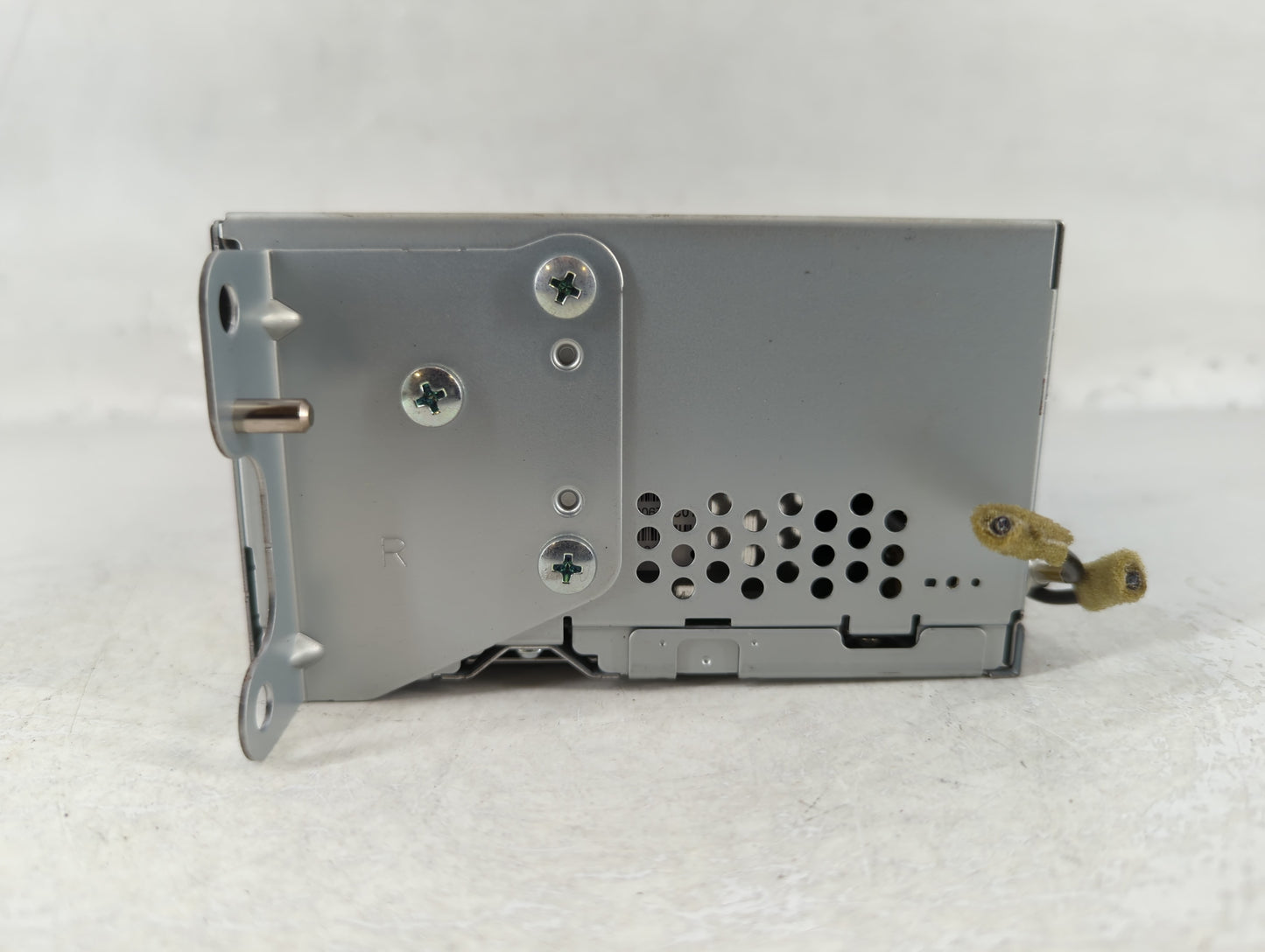 2013-2014 Ford Edge Am Fm Cd Player Radio Receiver - Oemusedautoparts1.com