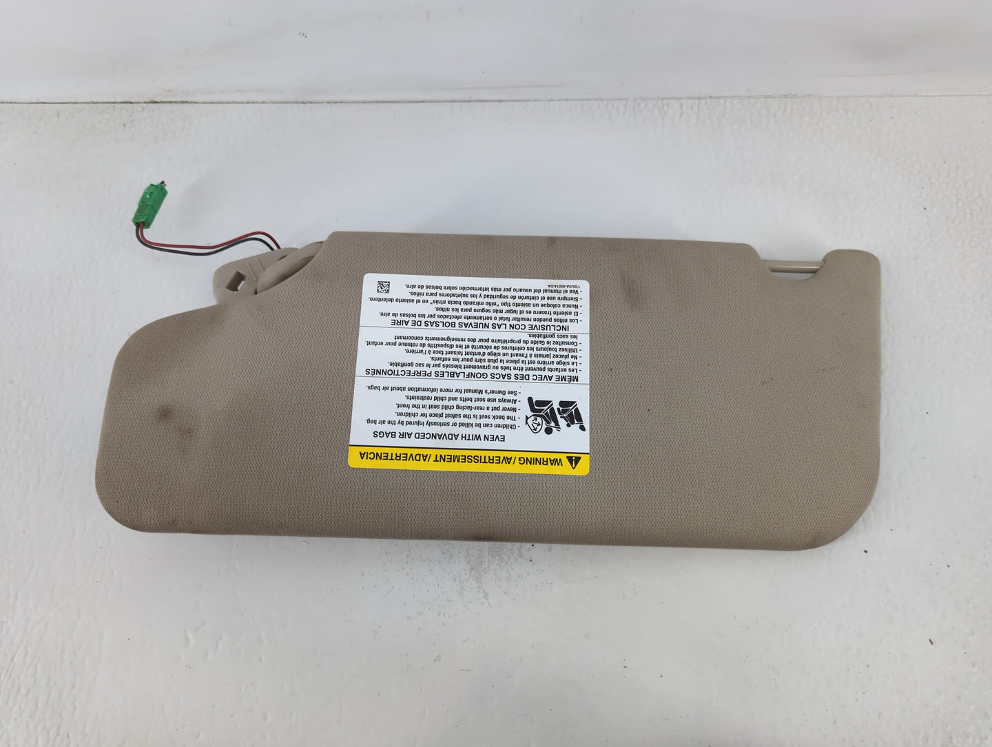 2011-2014 Ford Edge Sun Visor Shade Replacement Passenger Right Mirror Fits Fits 2011 2012 2013 2014 2015 OEM Used Auto Part