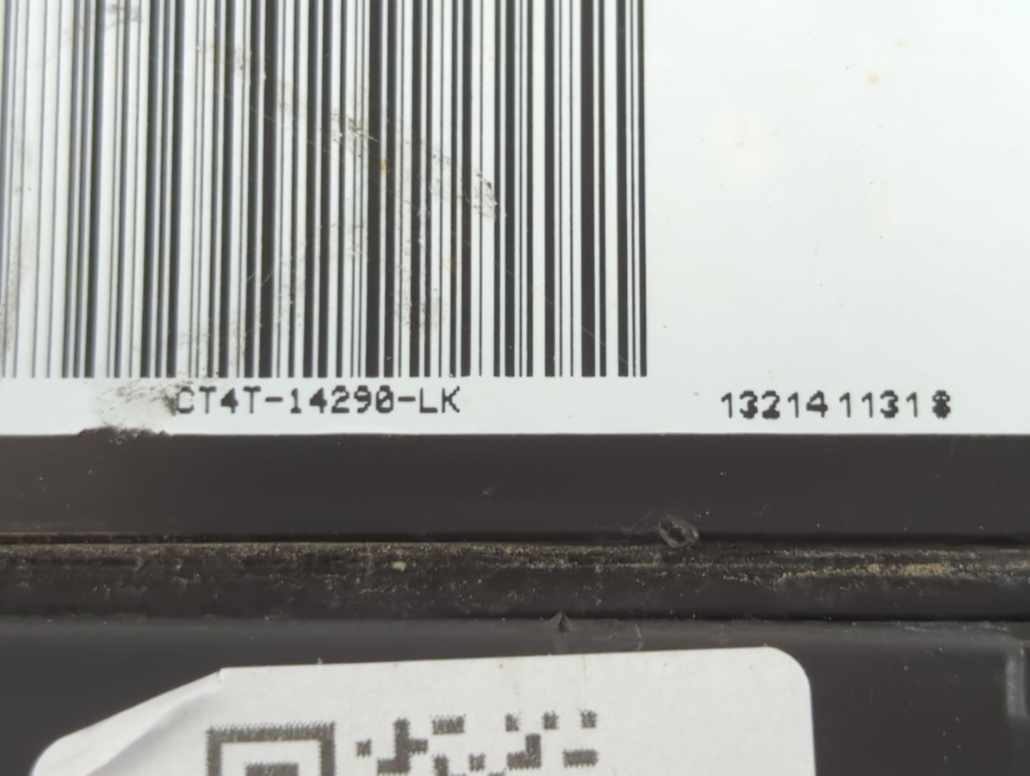 2012-2014 Ford Edge Fusebox Fuse Box Panel Relay Module P/N:CT4T-14290-LK Fits Fits 2012 2013 2014 2015 OEM Used Auto Parts 