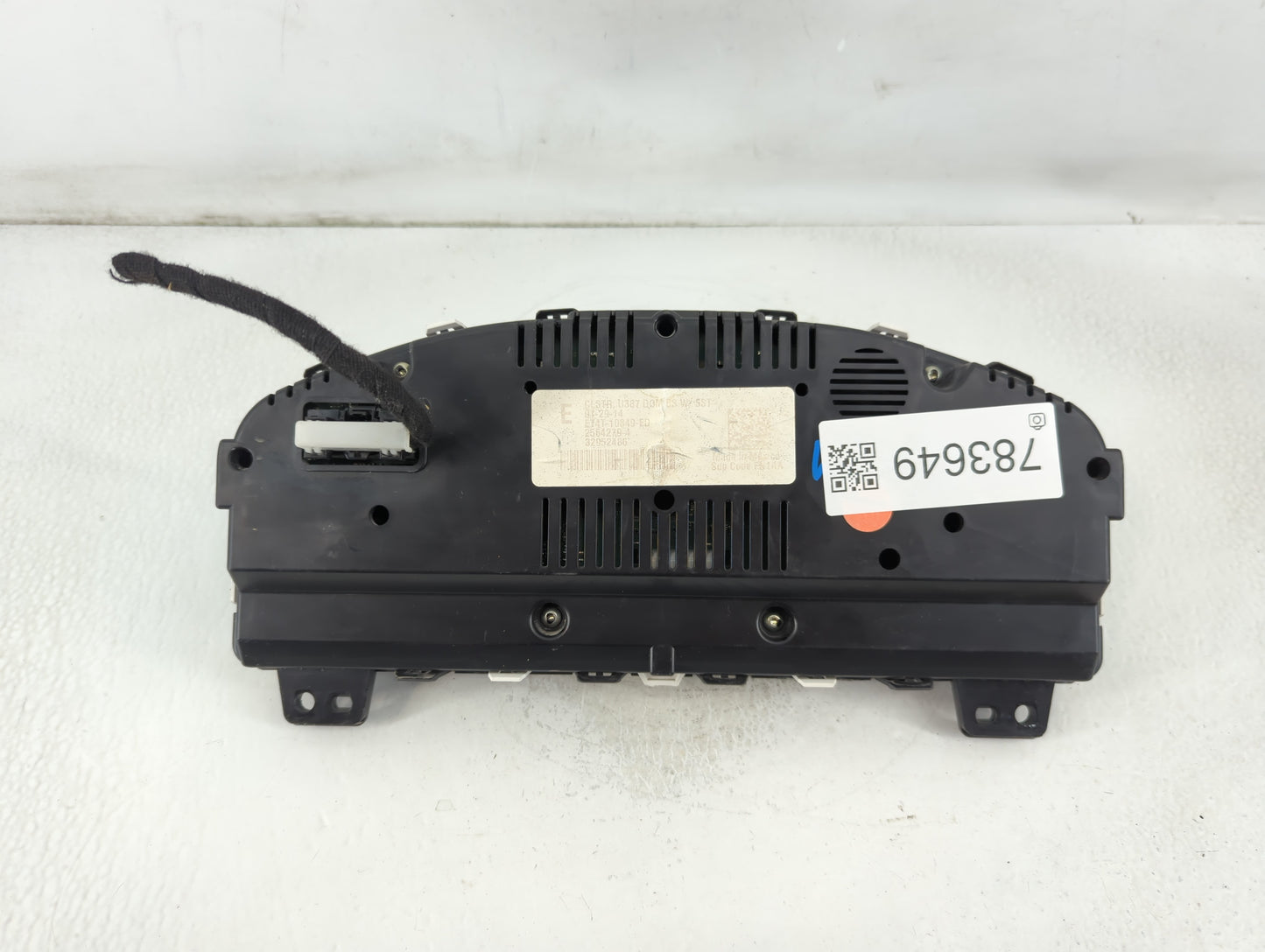 2014 Ford Edge Instrument Cluster Speedometer Gauges P/N:ET4T-10849-EF Fits OEM Used Auto Parts - Oemusedautoparts1.com