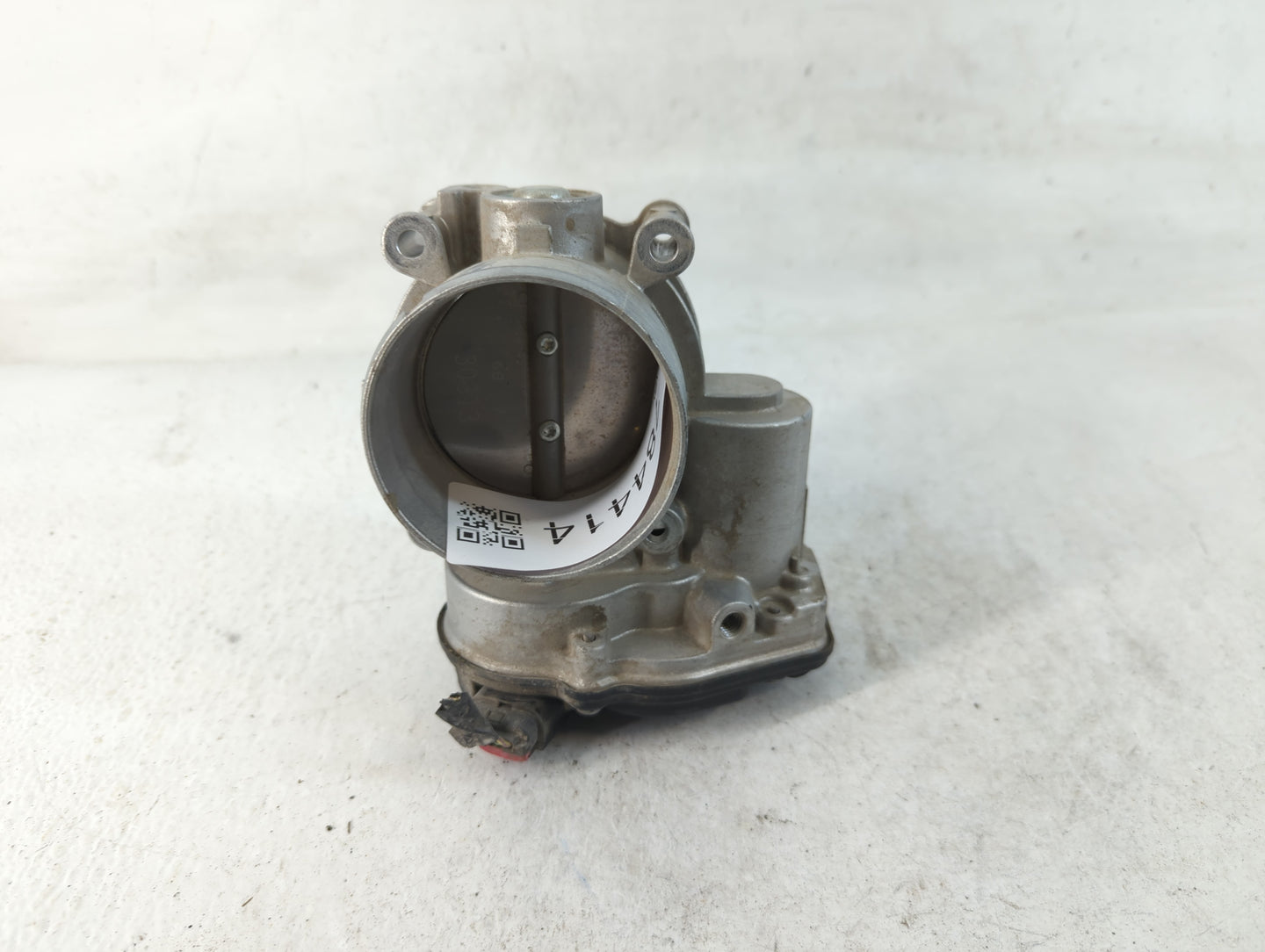 2011-2018 Ford Edge Throttle Body P/N:AT4E-EH Fits Fits 2011 2012 2013 2014 2015 2016 2017 2018 2019 OEM Used Auto Parts - O