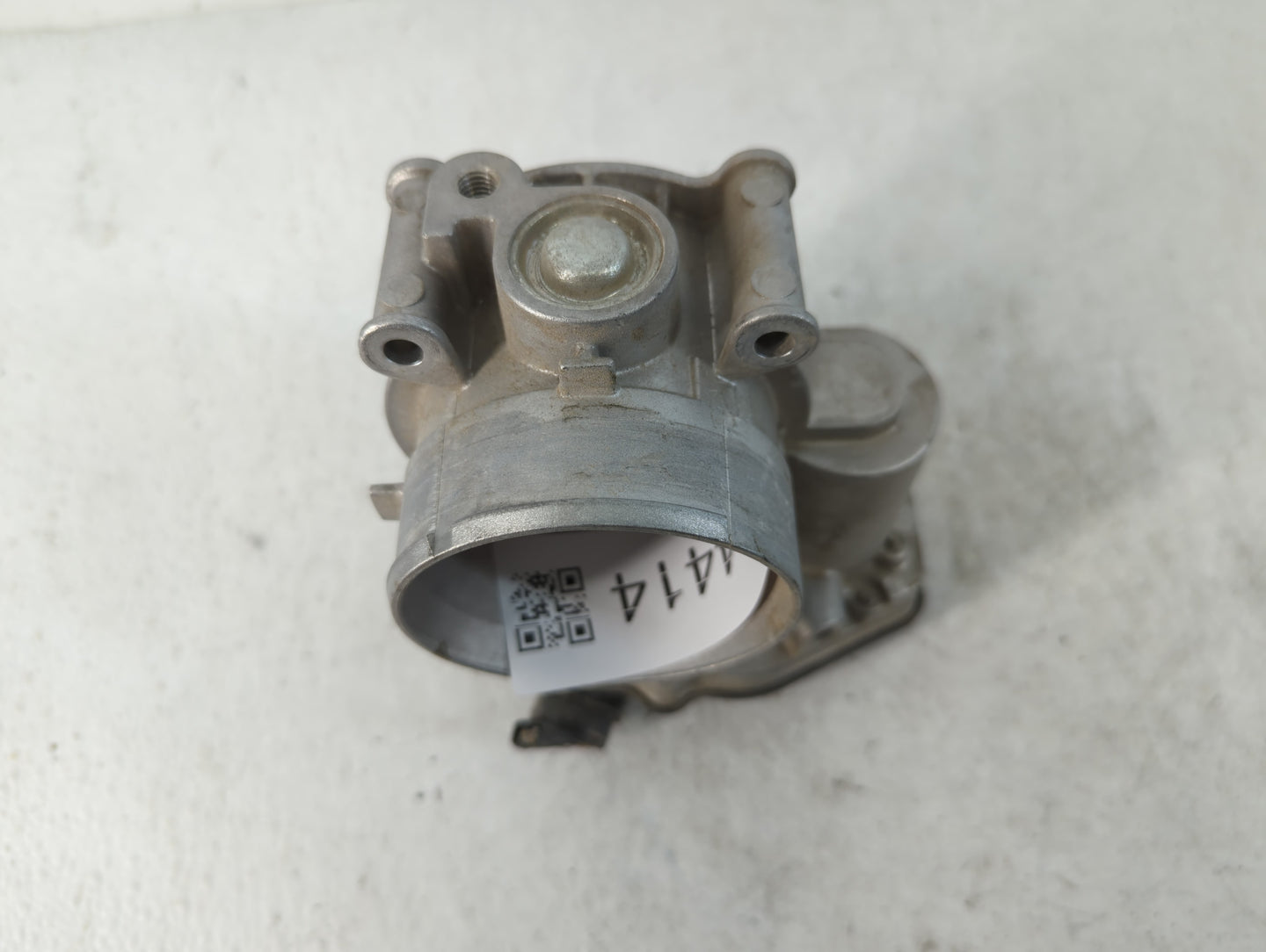 2011-2018 Ford Edge Throttle Body P/N:AT4E-EH Fits Fits 2011 2012 2013 2014 2015 2016 2017 2018 2019 OEM Used Auto Parts - O