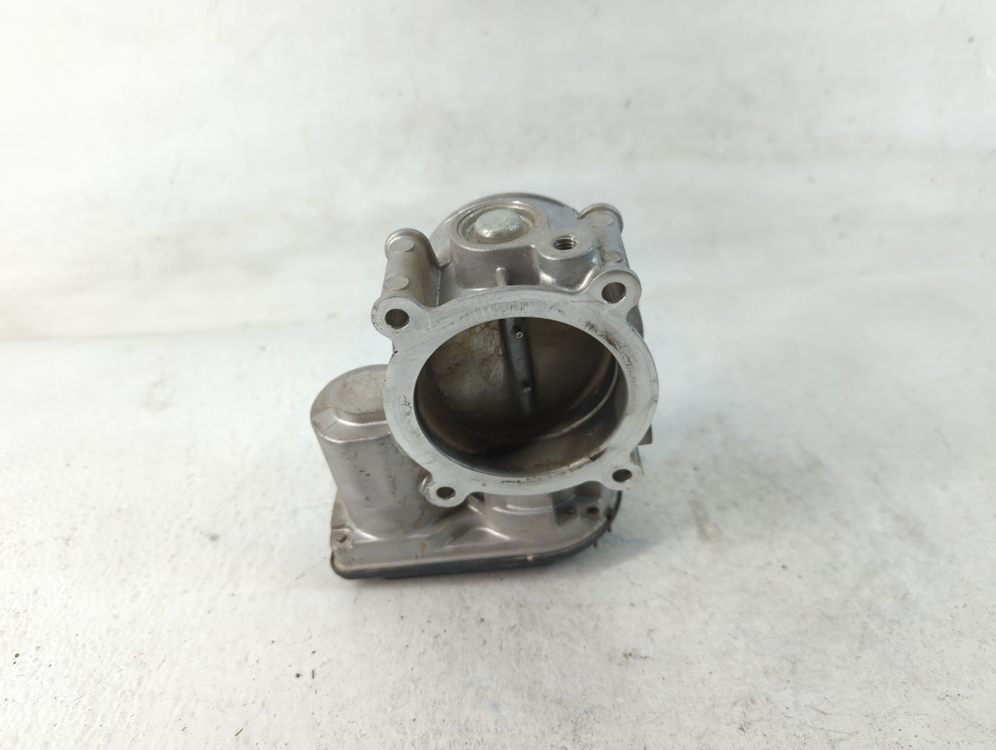 2011-2018 Ford Edge Throttle Body P/N:AT4E-EH Fits Fits 2011 2012 2013 2014 2015 2016 2017 2018 2019 OEM Used Auto Parts - O