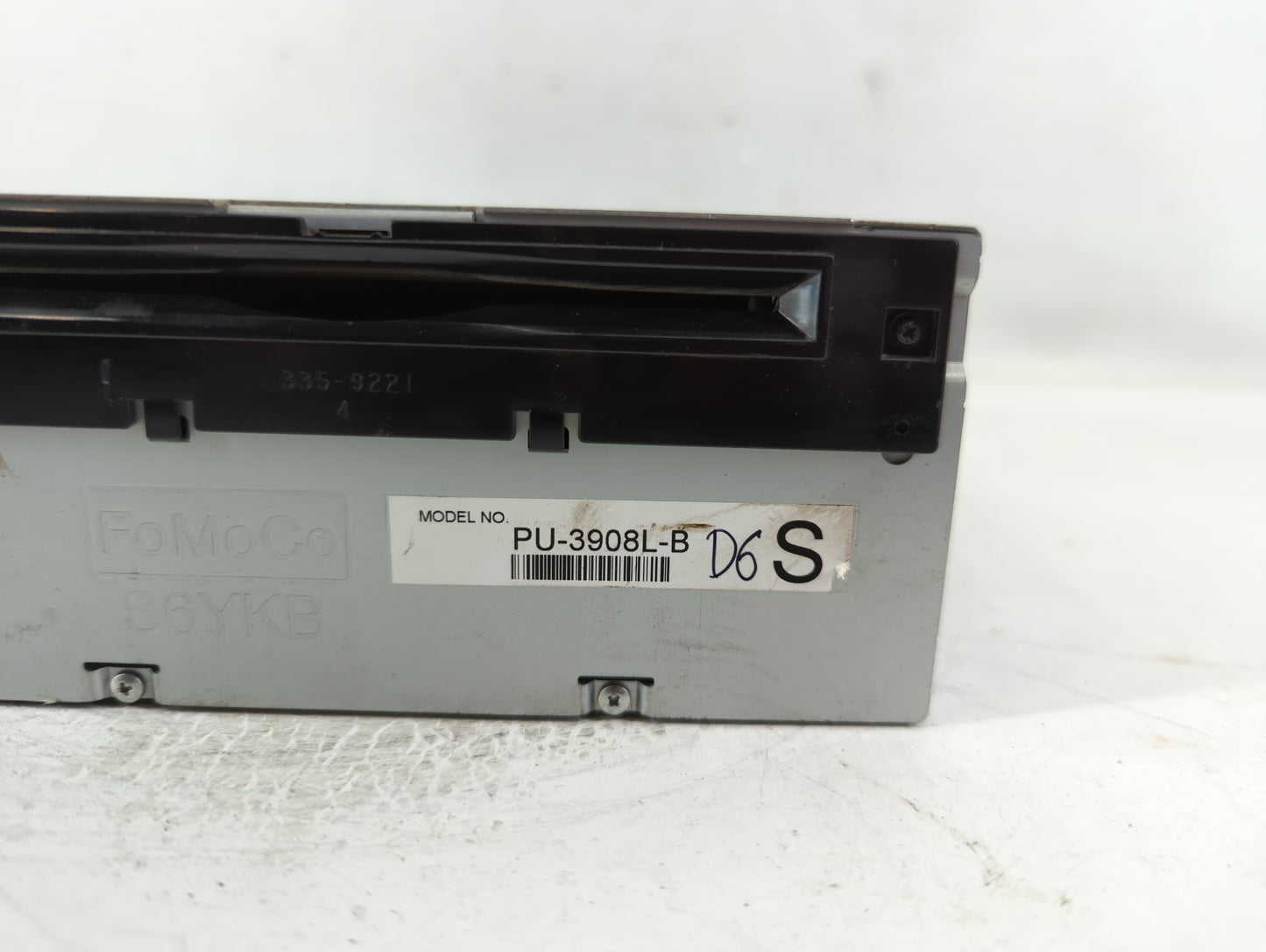 2014 Ford Edge Radio AM FM Cd Player Receiver Replacement P/N:ET4T19C107NA Fits Fits 2015 OEM Used Auto Parts - Oemusedautop