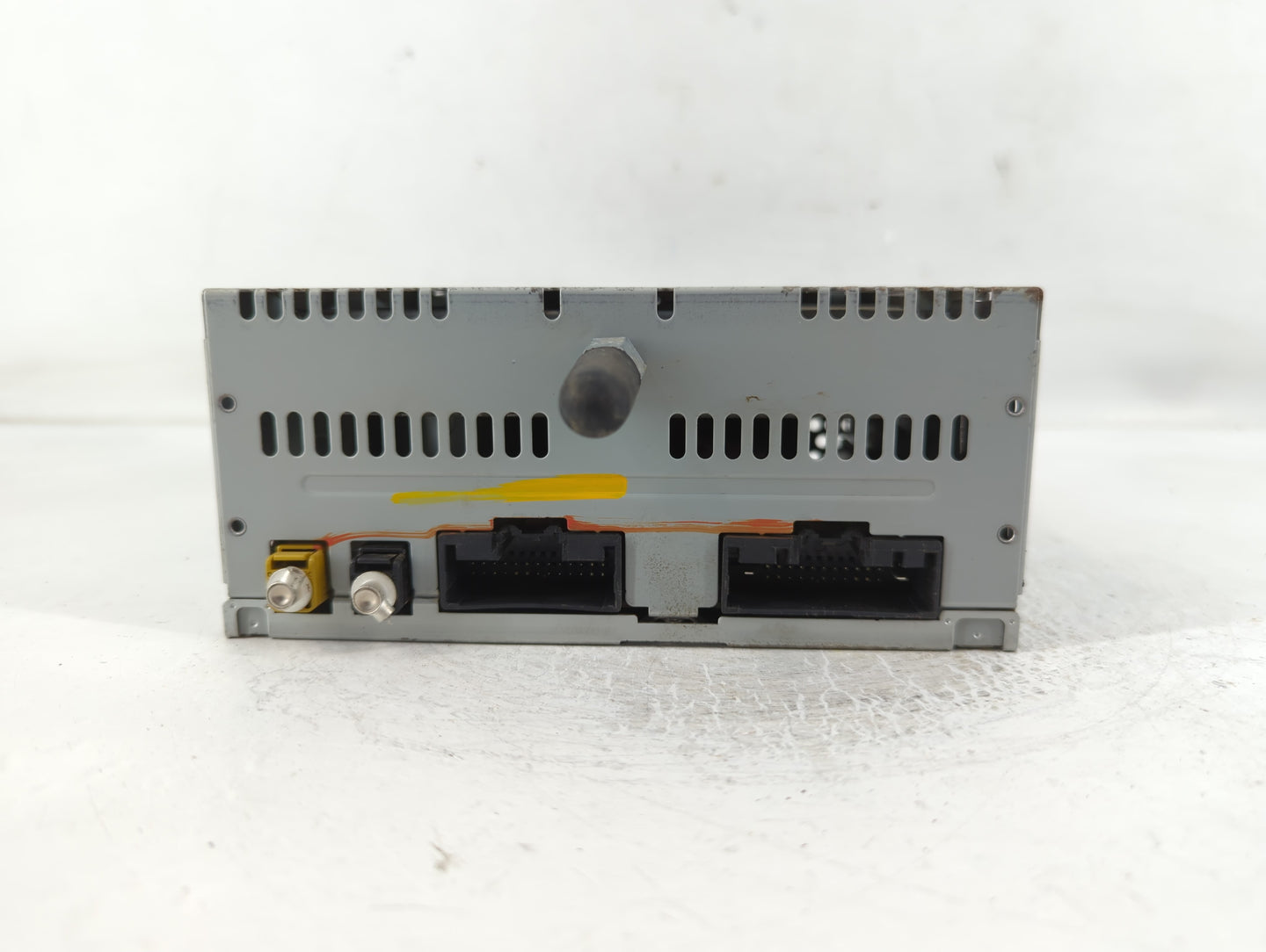 2014 Ford Edge Radio AM FM Cd Player Receiver Replacement P/N:ET4T19C107NA Fits Fits 2015 OEM Used Auto Parts - Oemusedautop