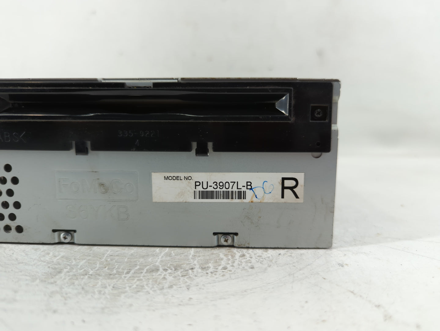 2013-2015 Ford Edge Radio AM FM Cd Player Receiver Replacement Fits Fits 2013 2014 2015 OEM Used Auto Parts - Oemusedautopar
