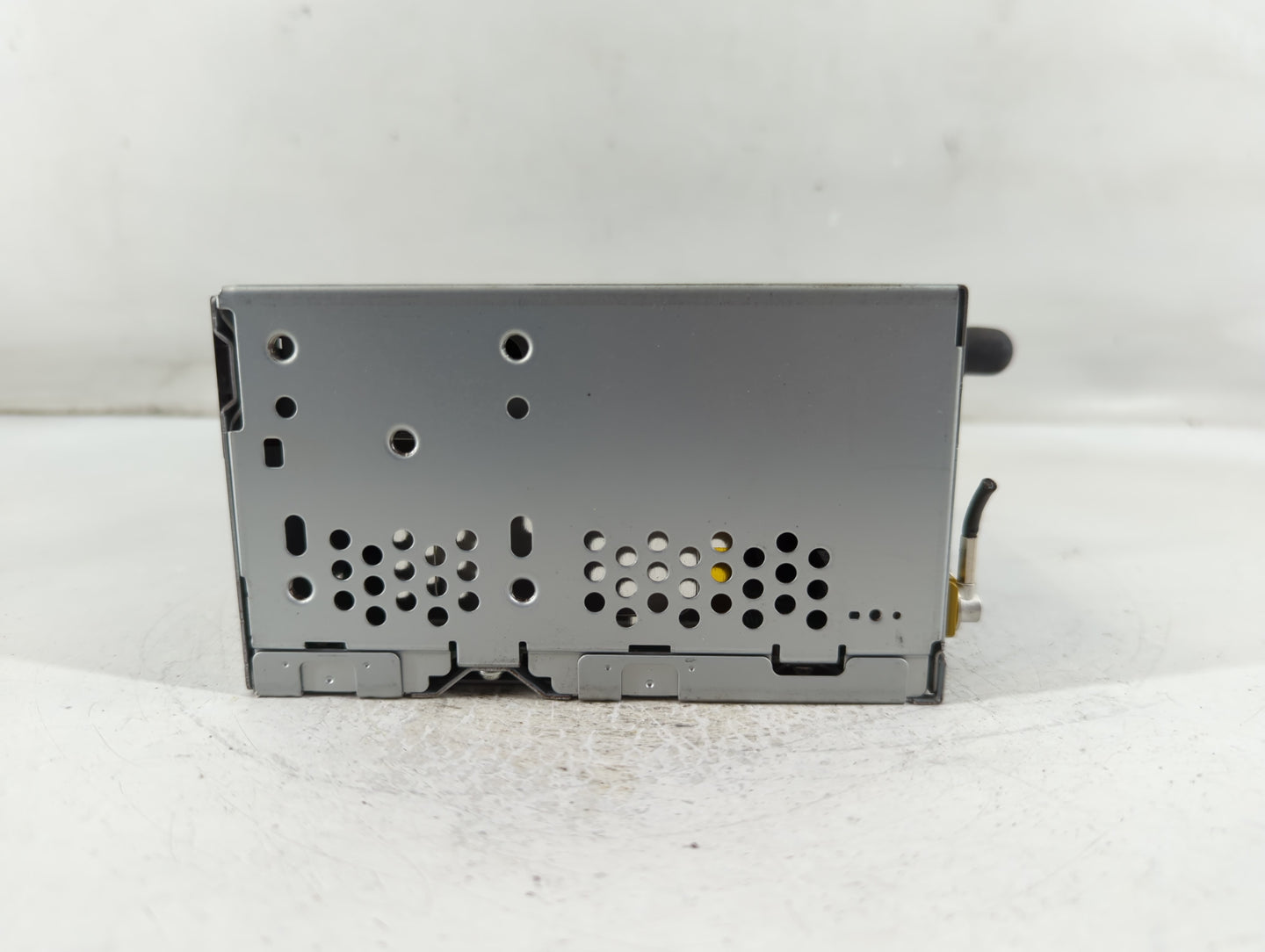 2014 Ford Edge Radio AM FM Cd Player Receiver Replacement P/N:ET4T-19C107-JA Fits OEM Used Auto Parts - Oemusedautoparts1.co