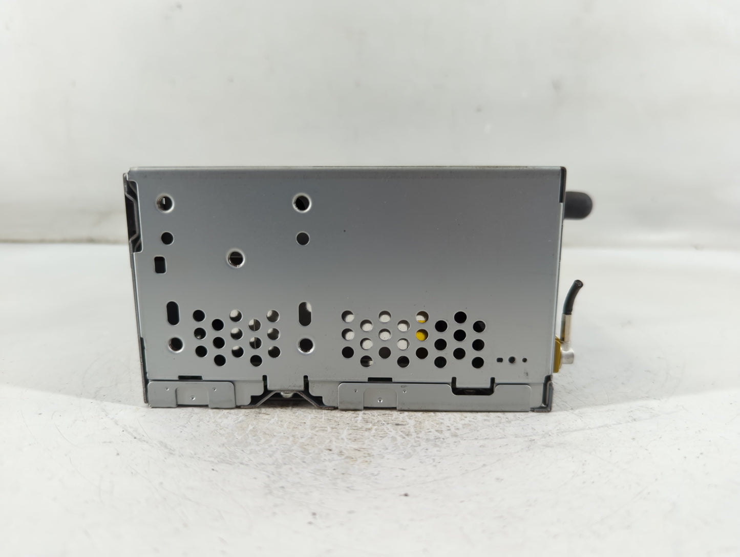2014 Ford Edge Radio AM FM Cd Player Receiver Replacement P/N:ET4T-19C107-JA Fits OEM Used Auto Parts - Oemusedautoparts1.co