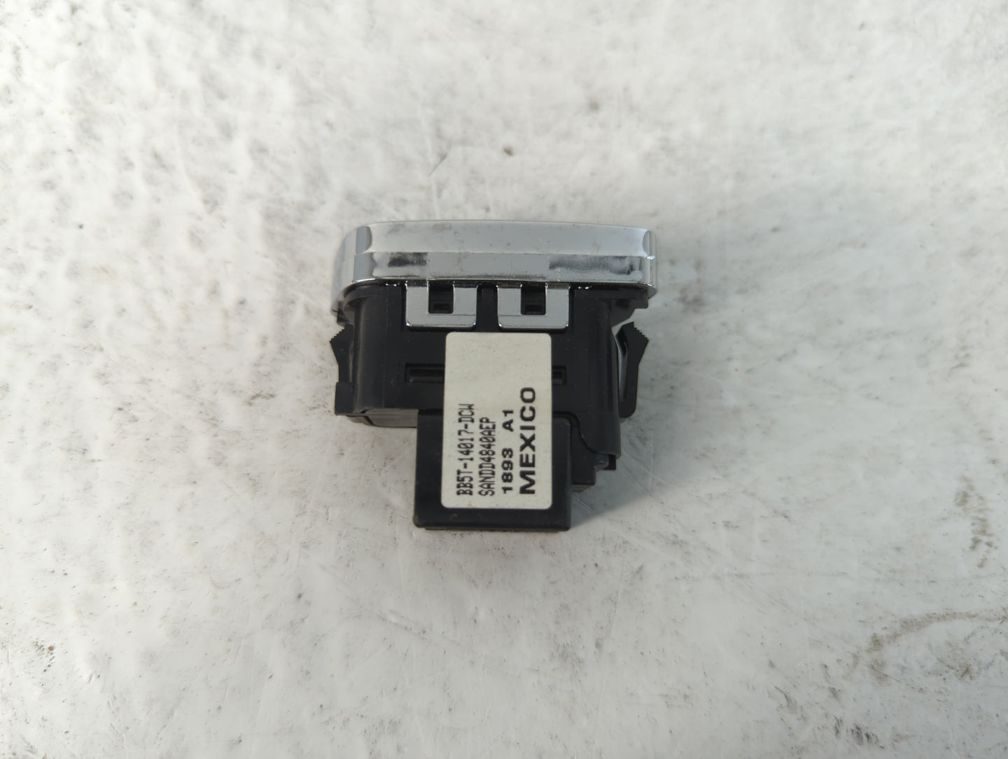 2013-2016 Ford Escape Master Power Window Switch Replacement Driver Side Left P/N:BB5T-14017-DCW Fits OEM Used Auto Parts - 