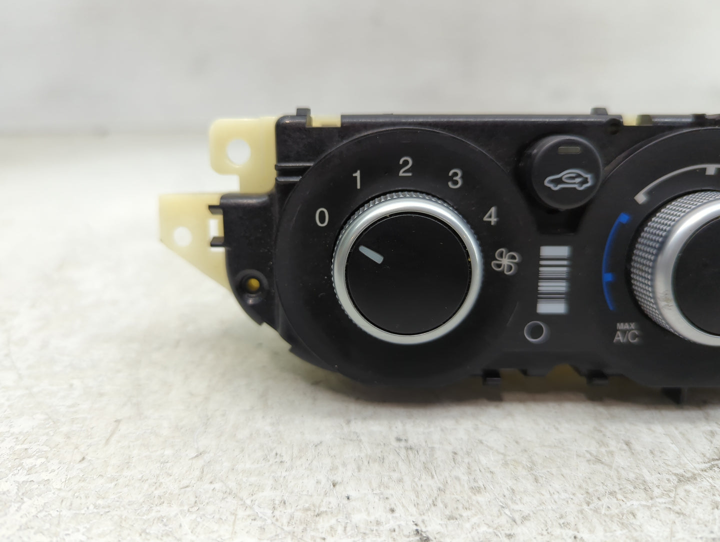 2013-2016 Ford Escape Climate Control Module Temperature AC/Heater Replacement P/N:CJ5T-19980-CK Fits Fits 2013 2014 2015 20