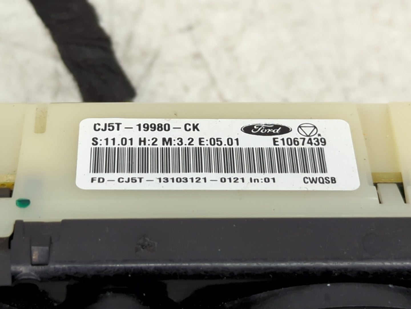 2013-2016 Ford Escape Climate Control Module Temperature AC/Heater Replacement P/N:CJ5T-19980-CK Fits Fits 2013 2014 2015 20