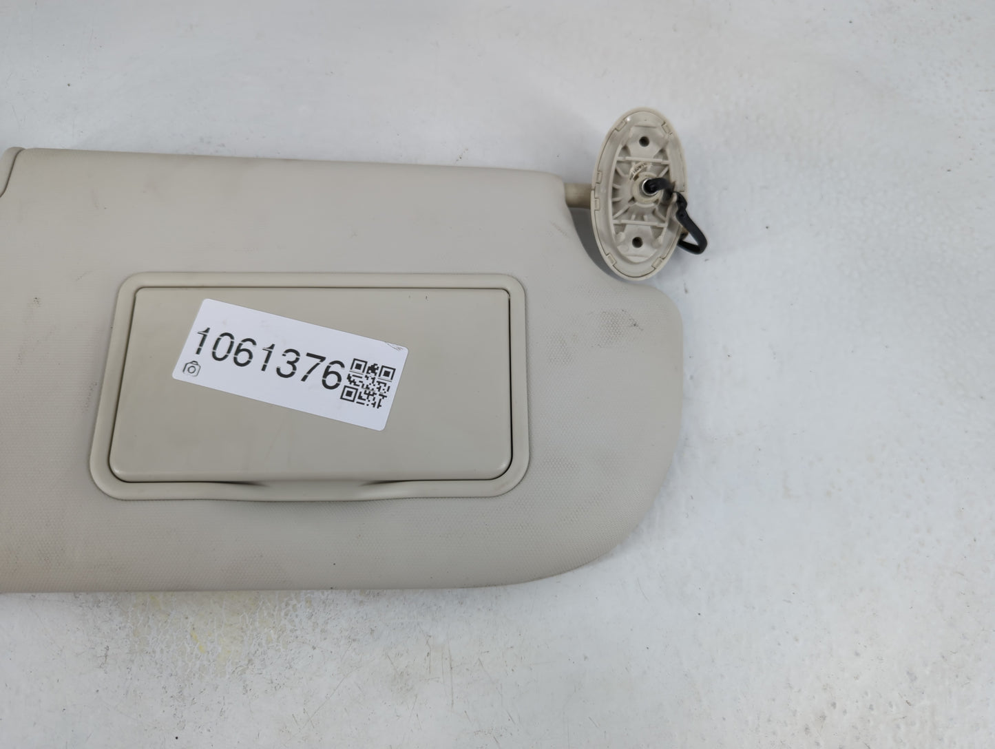 2013-2019 Ford Escape Sun Visor Shade Replacement Passenger Right Mirror Fits Fits 2013 2014 2015 2016 2017 2018 2019 OEM Us