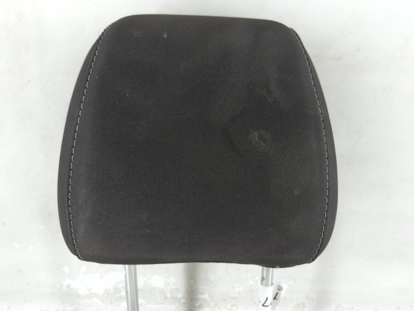 2013-2015 Ford Escape Headrest Head Rest Front Driver Passenger Seat Fits Fits 2013 2014 2015 OEM Used Auto Parts - Oemuseda