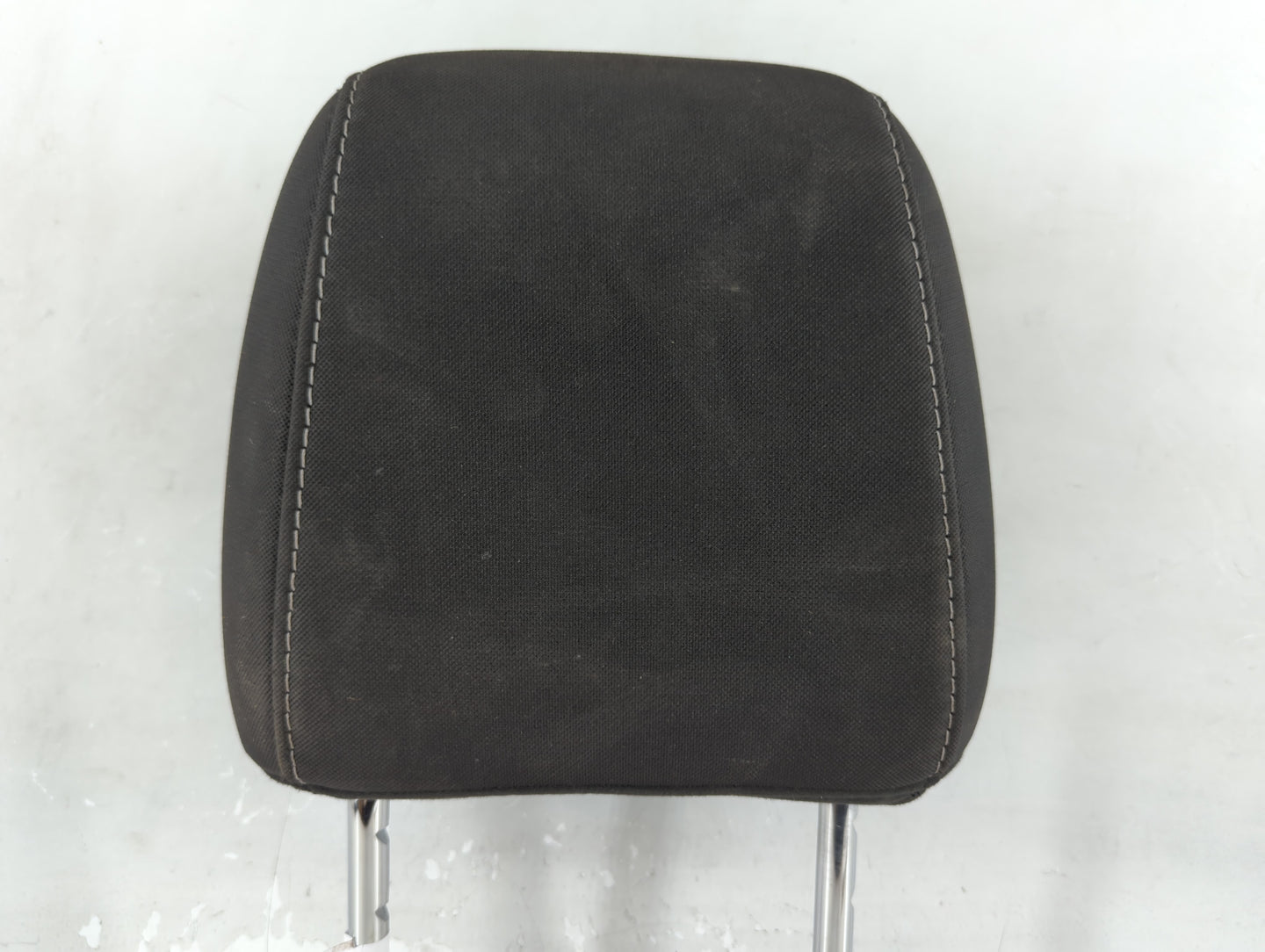 2013-2015 Ford Escape Headrest Head Rest Front Driver Passenger Seat Fits Fits 2013 2014 2015 OEM Used Auto Parts - Oemuseda